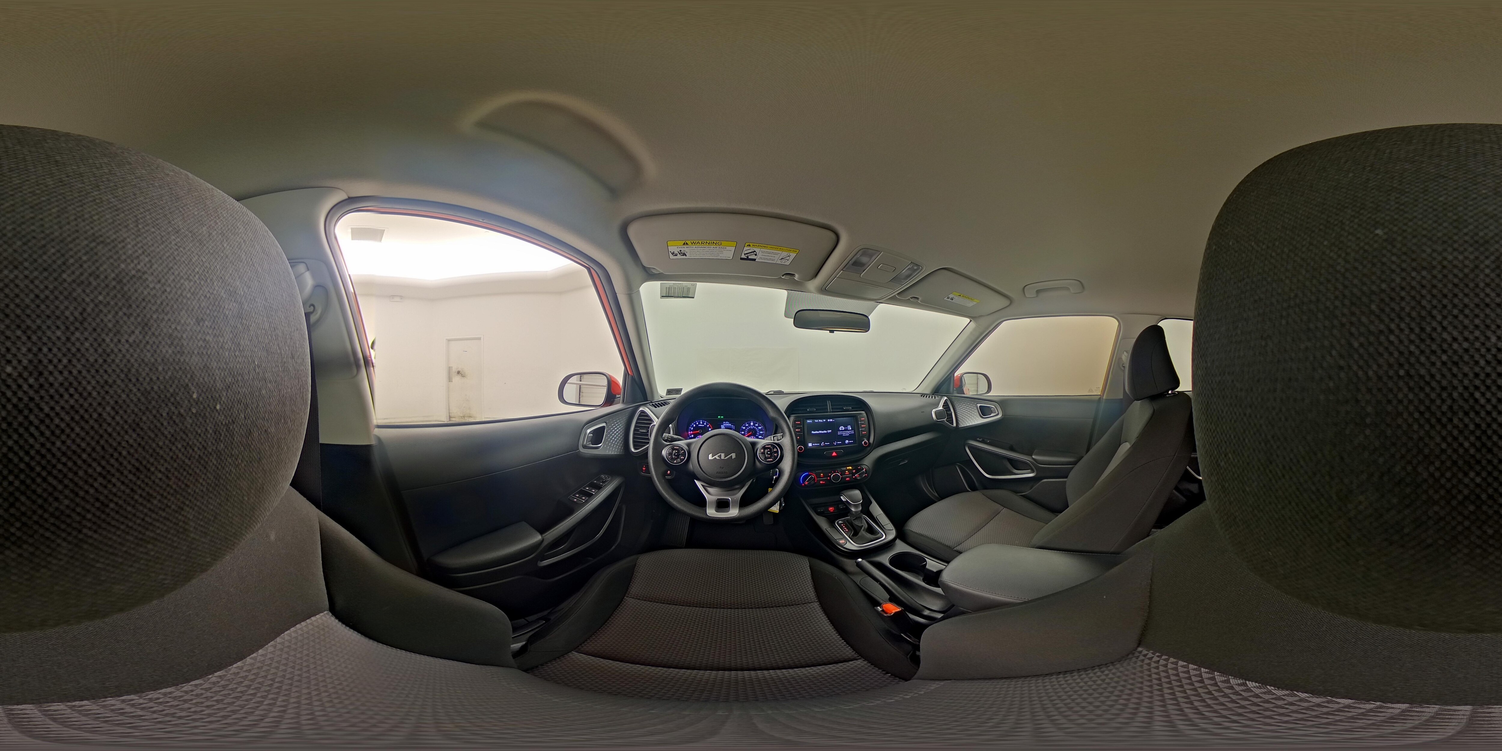 2022 Kia Soul LX - Photo 26