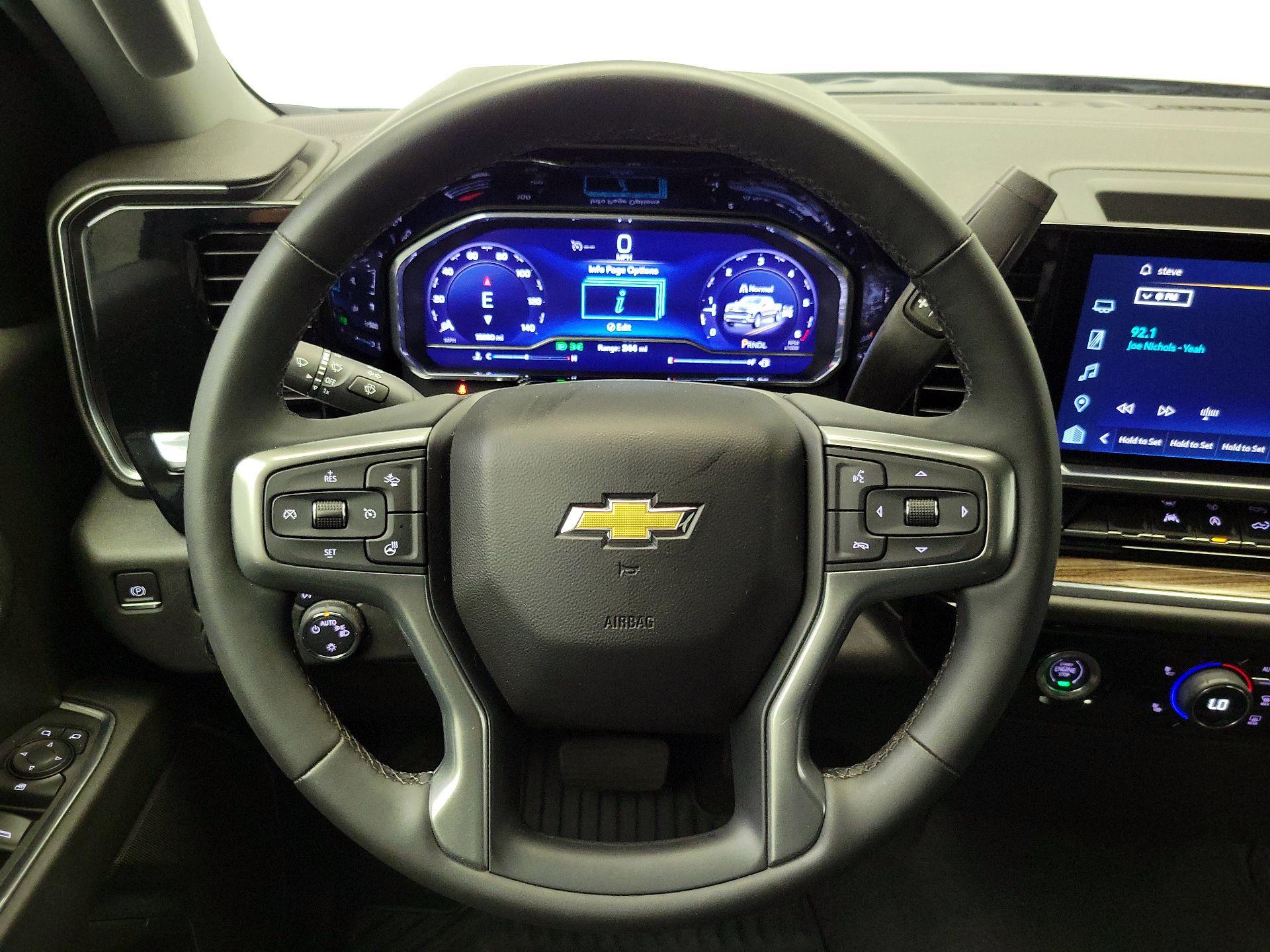 Thumbnail: 2023 Chevrolet Silverado 1500 - 10
