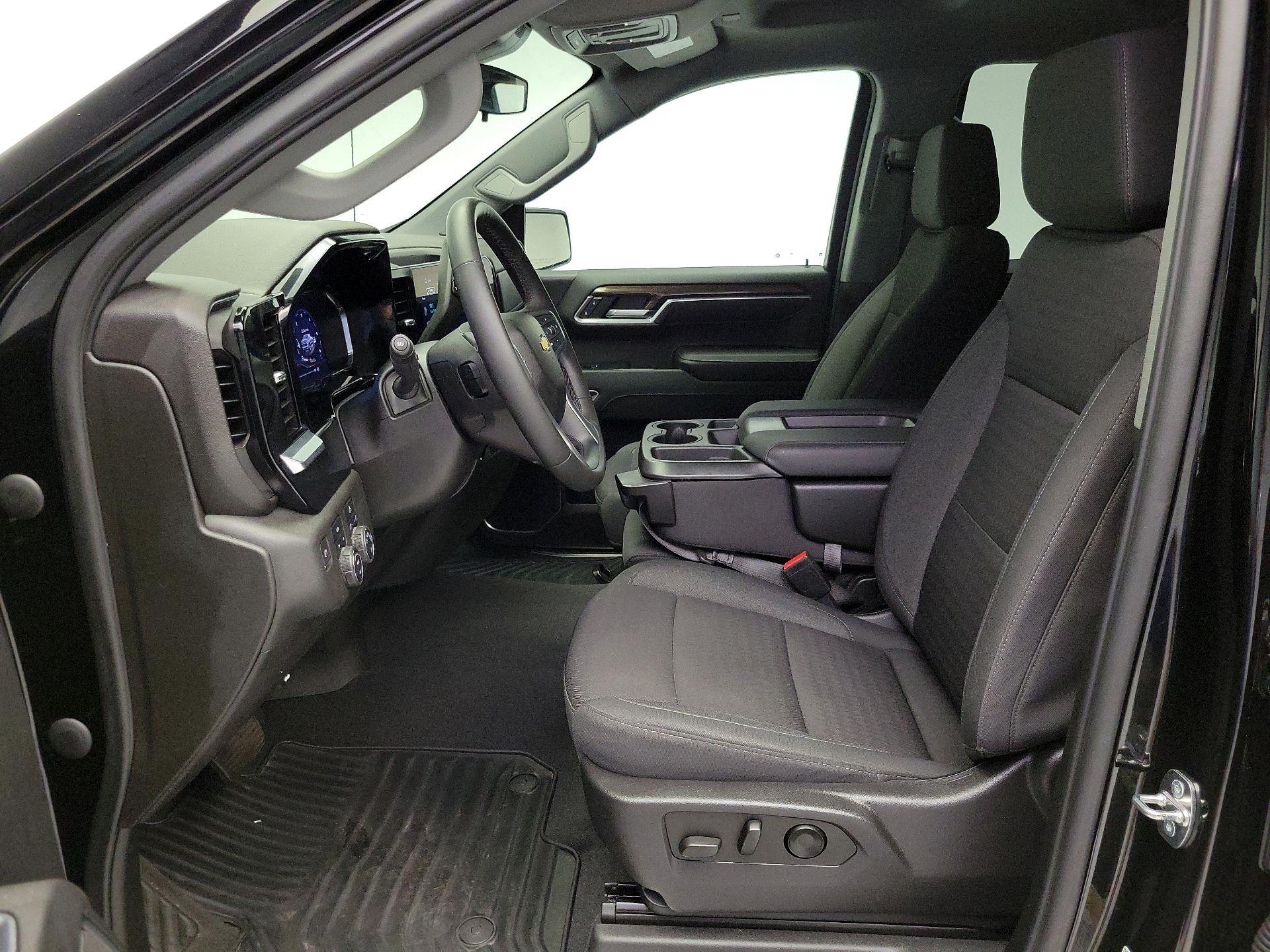 Thumbnail: 2023 Chevrolet Silverado 1500 - 11