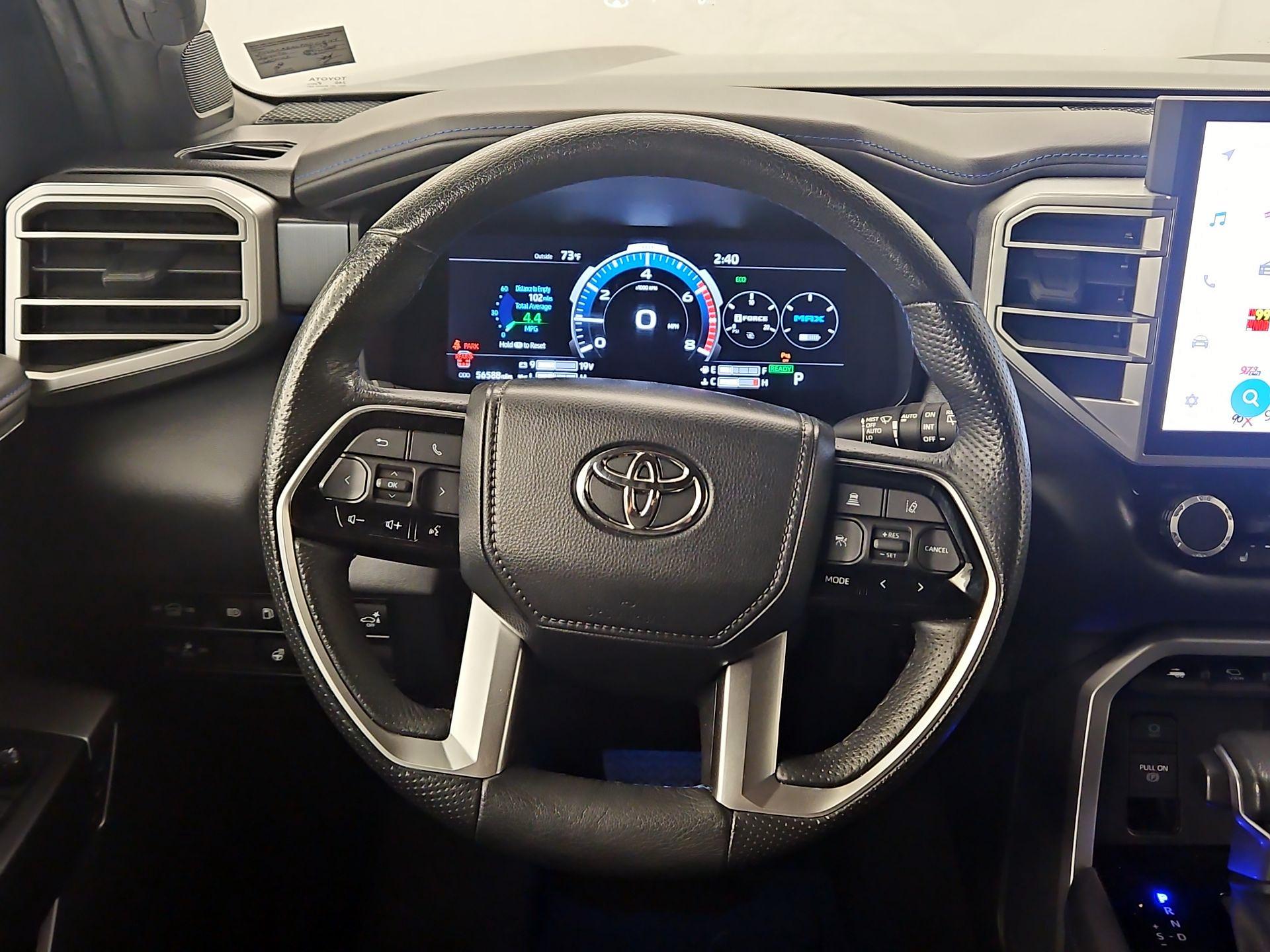 Thumbnail: 2023 Toyota Sequoia - 10