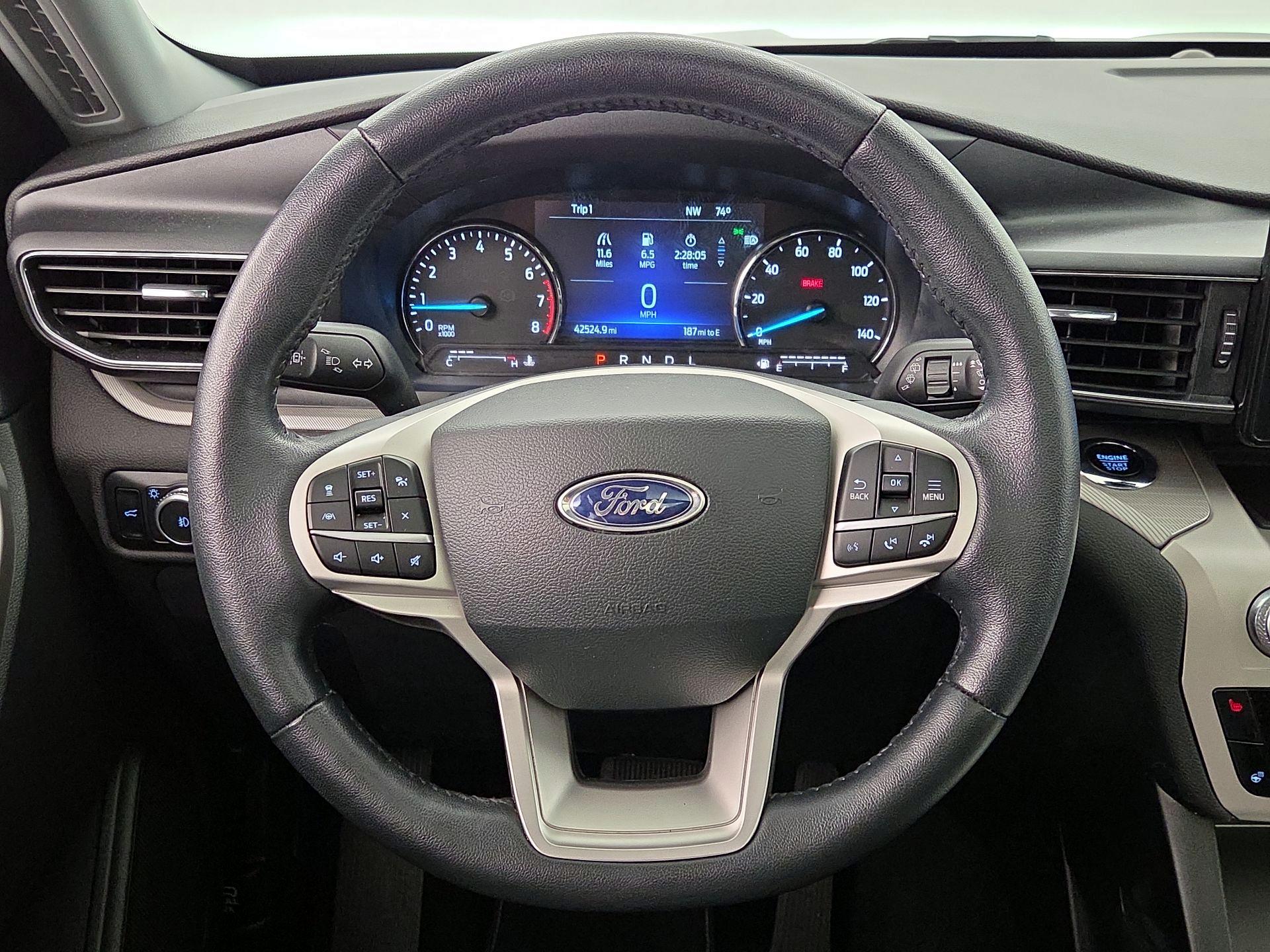Thumbnail: 2023 Ford Explorer - 10