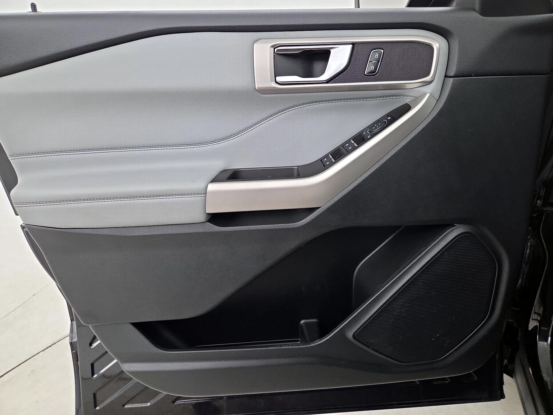 Thumbnail: 2023 Ford Explorer - 12