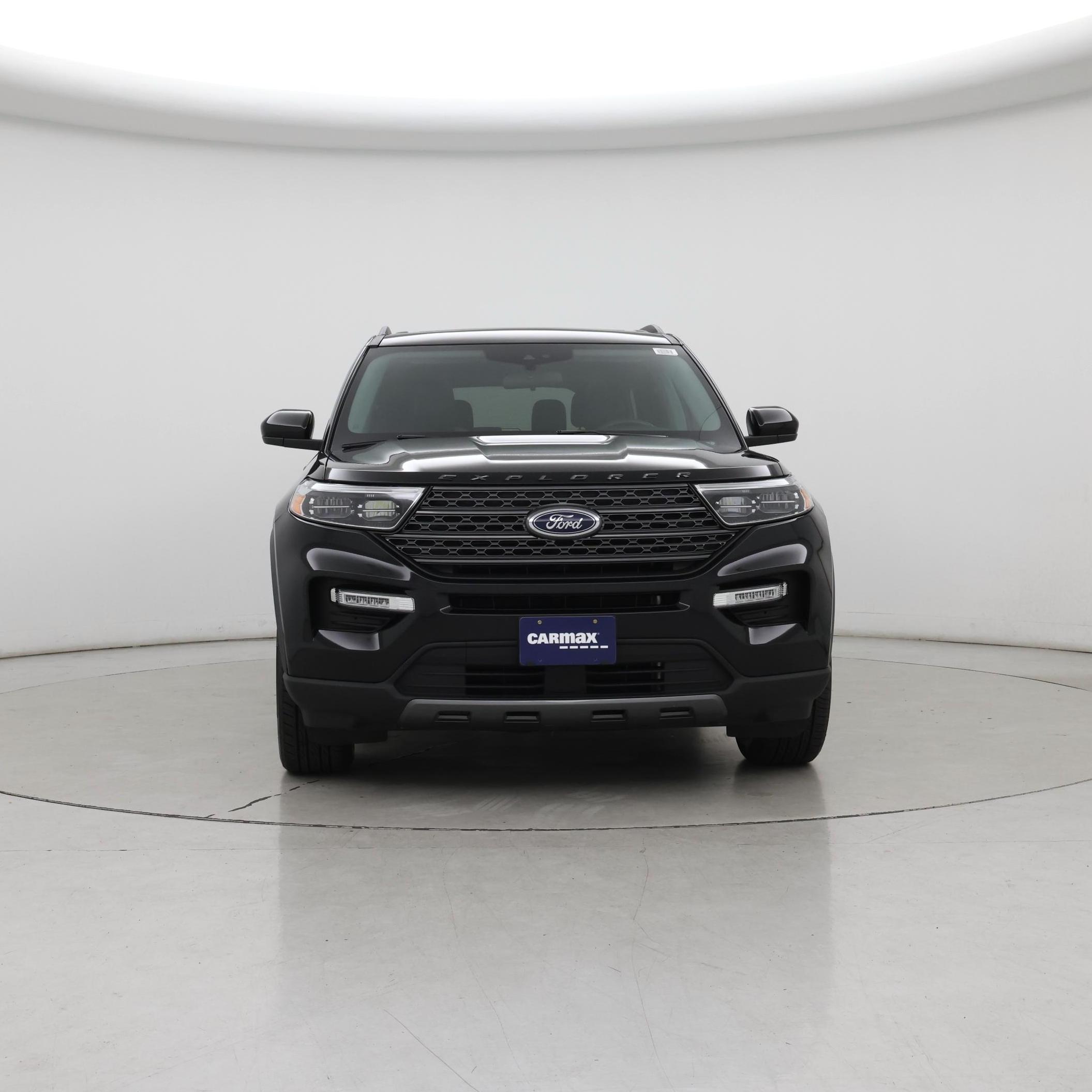 Thumbnail: 2023 Ford Explorer - 5