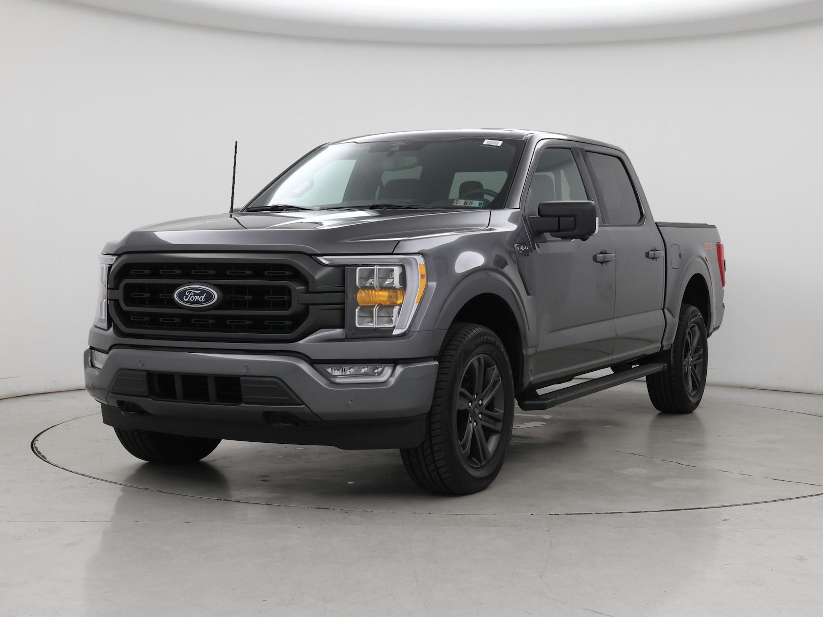 2021 Ford F-150 XLT - Photo 5