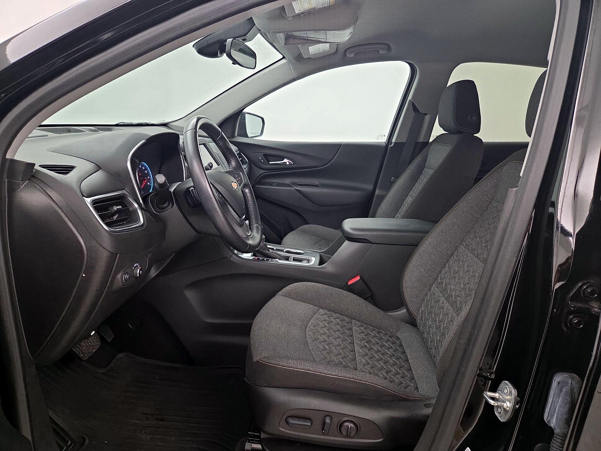 Thumbnail: 2022 Chevrolet Equinox - 11
