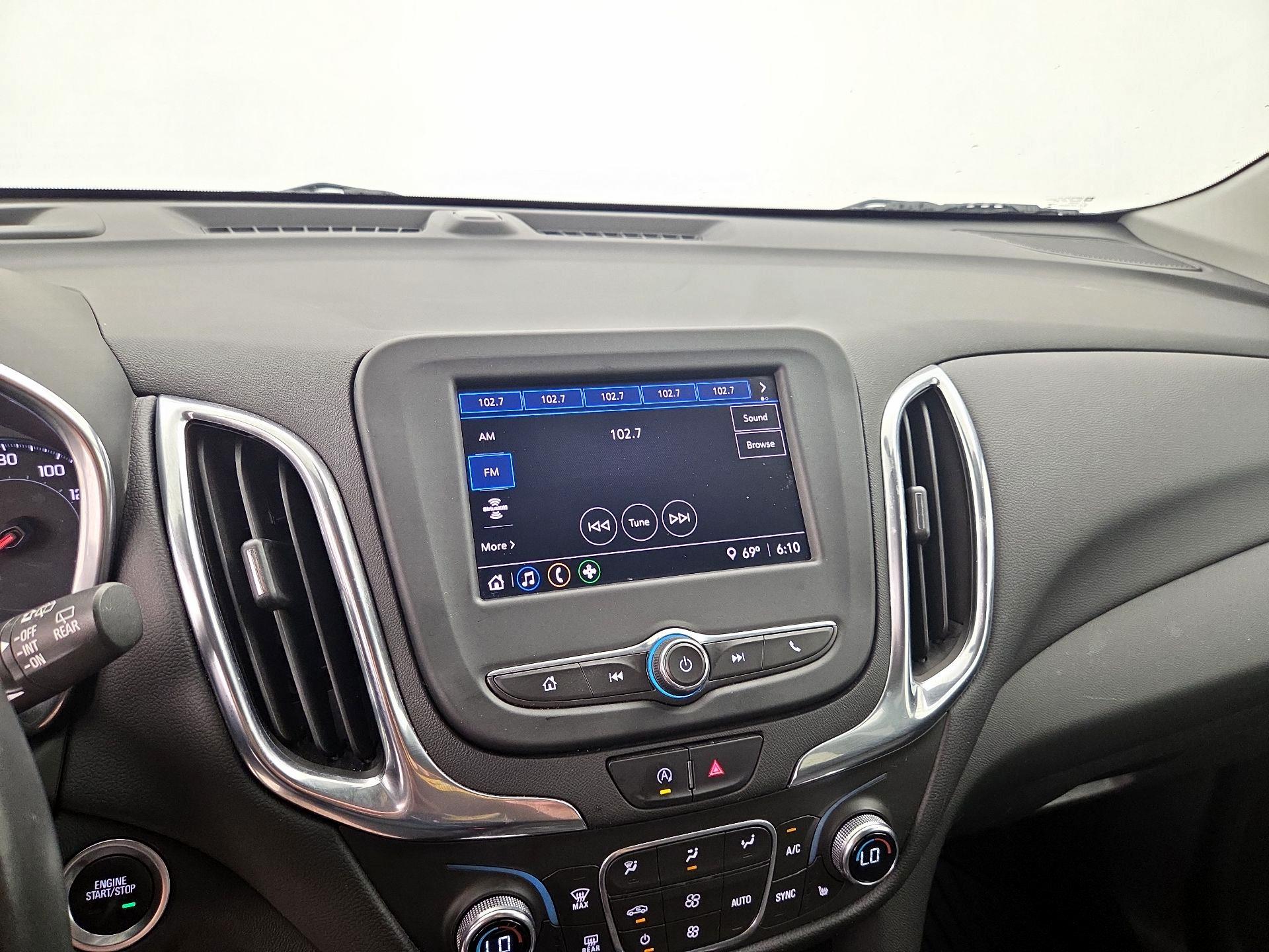 Thumbnail: 2022 Chevrolet Equinox - 15