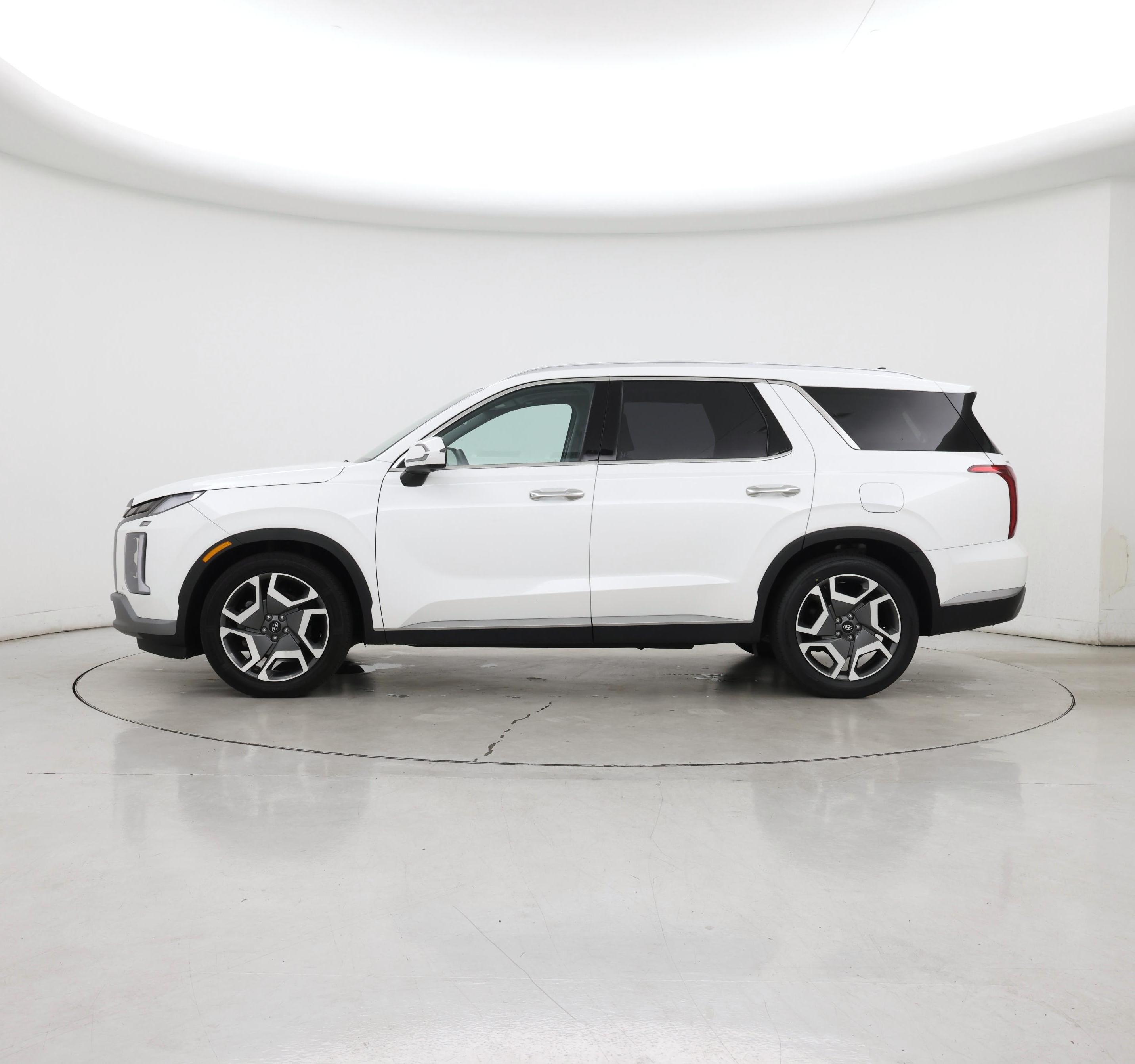 Thumbnail: 2023 Hyundai Palisade - 3