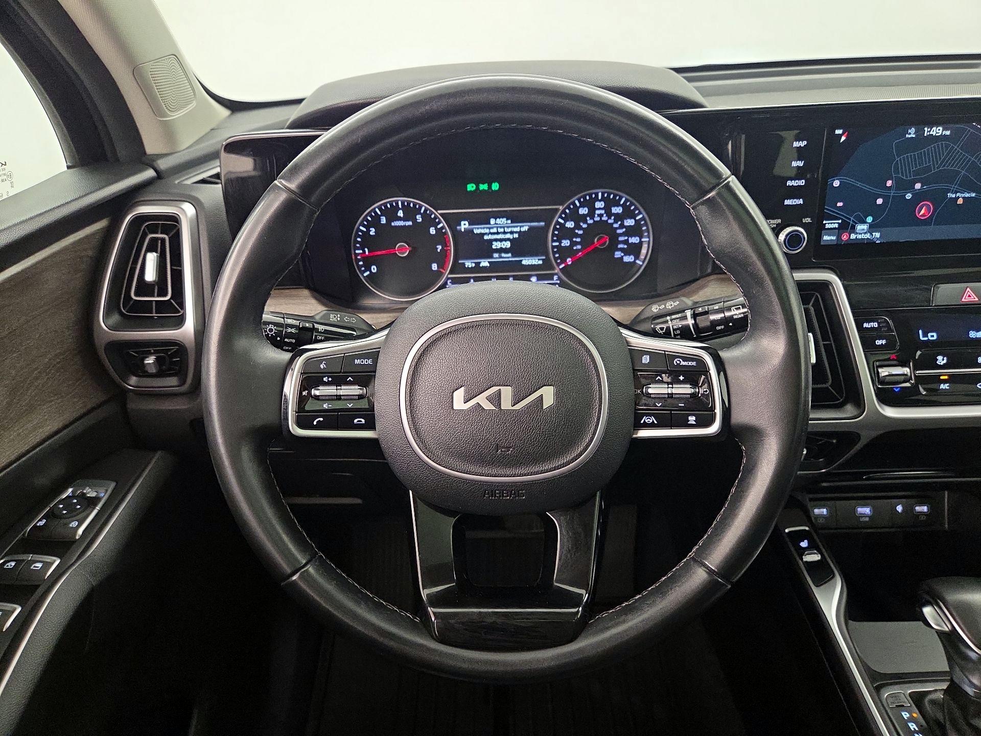 Thumbnail: 2022 Kia Sorento - 10