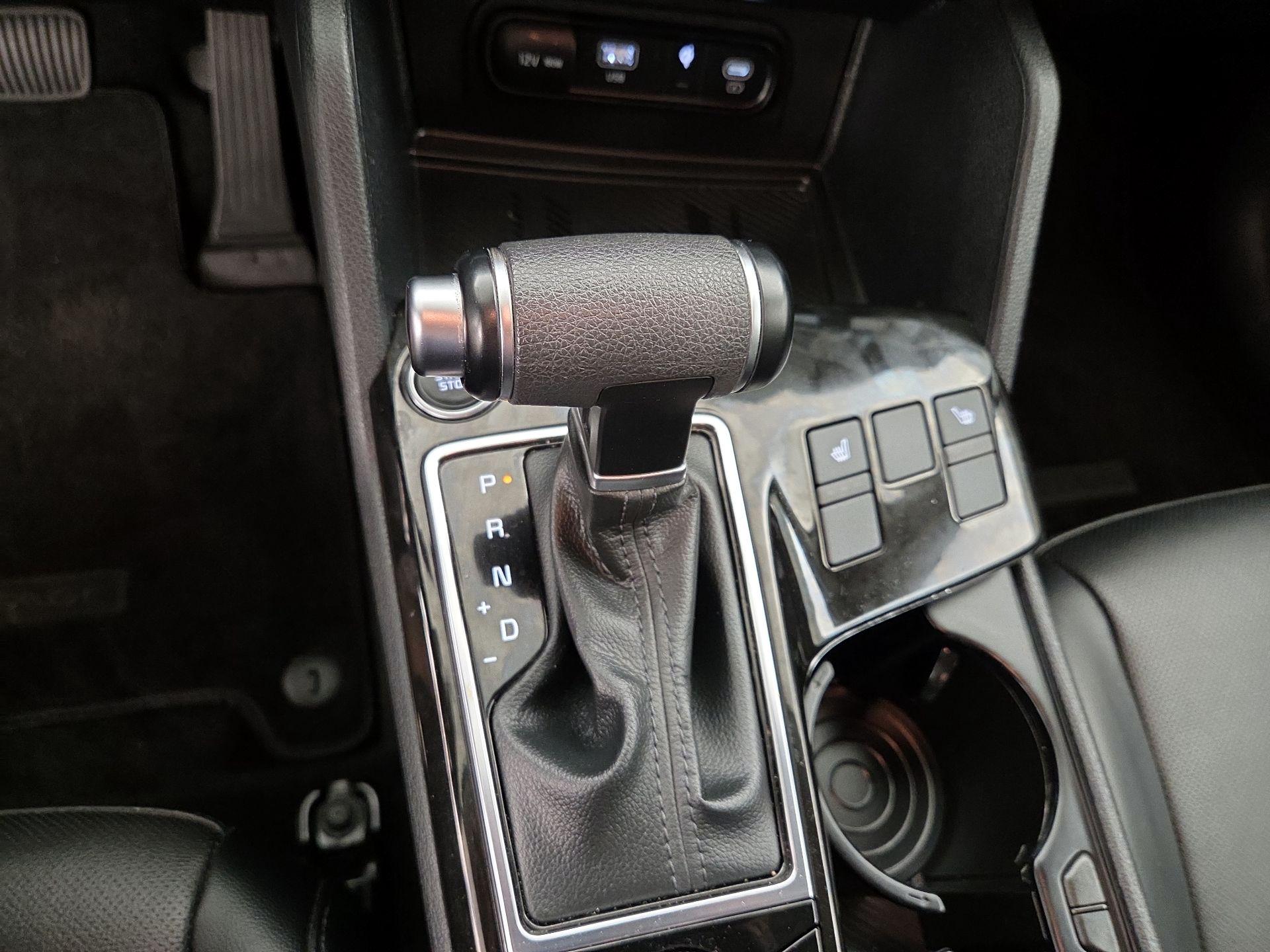 Thumbnail: 2023 Kia Sportage - 18