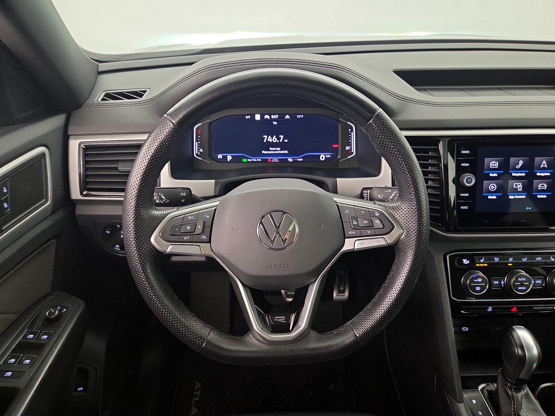Thumbnail: 2023 Volkswagen Atlas - 10