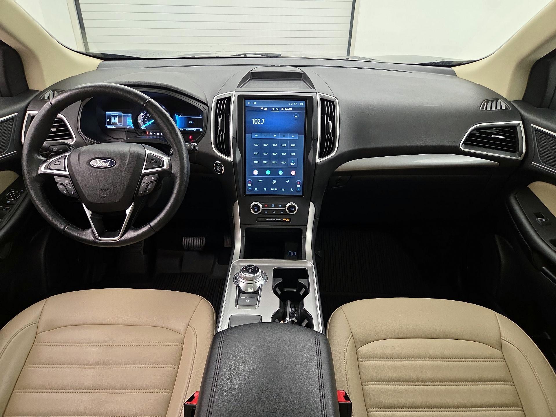 Thumbnail: 2023 Ford Edge - 10