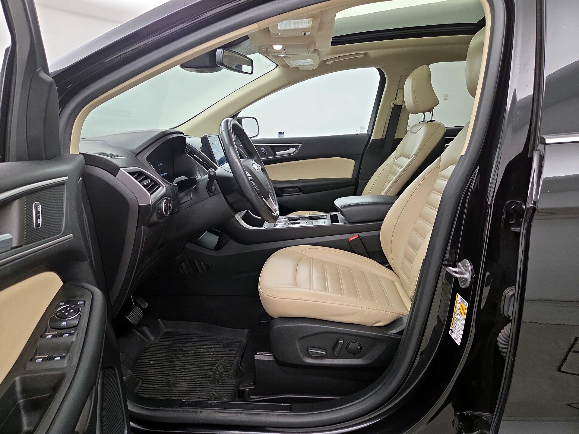 Thumbnail: 2023 Ford Edge - 12