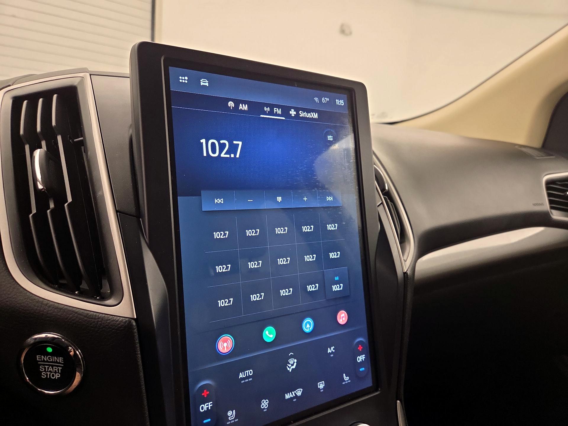 Thumbnail: 2023 Ford Edge - 17