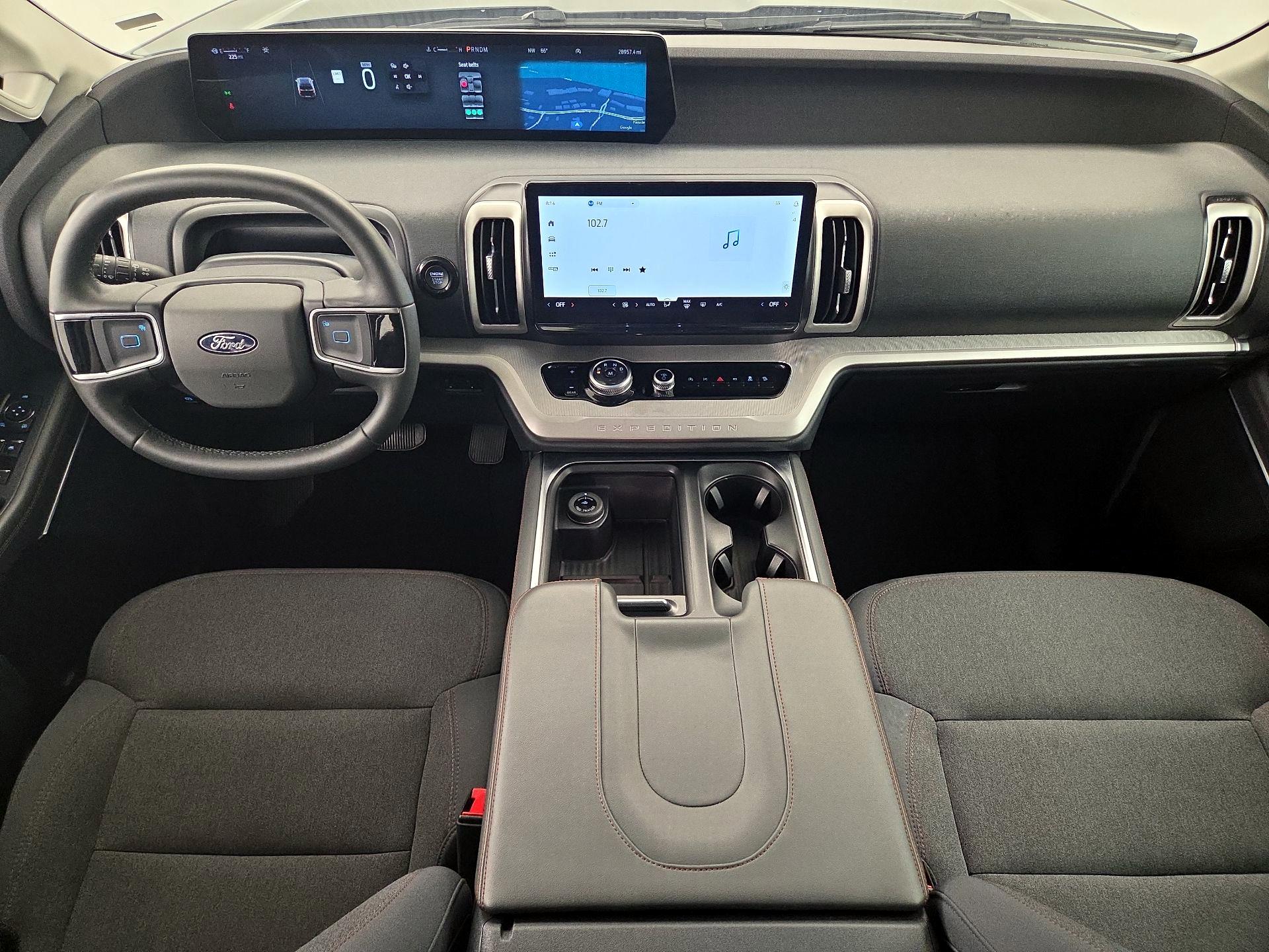 Thumbnail: 2025 Ford Expedition - 9