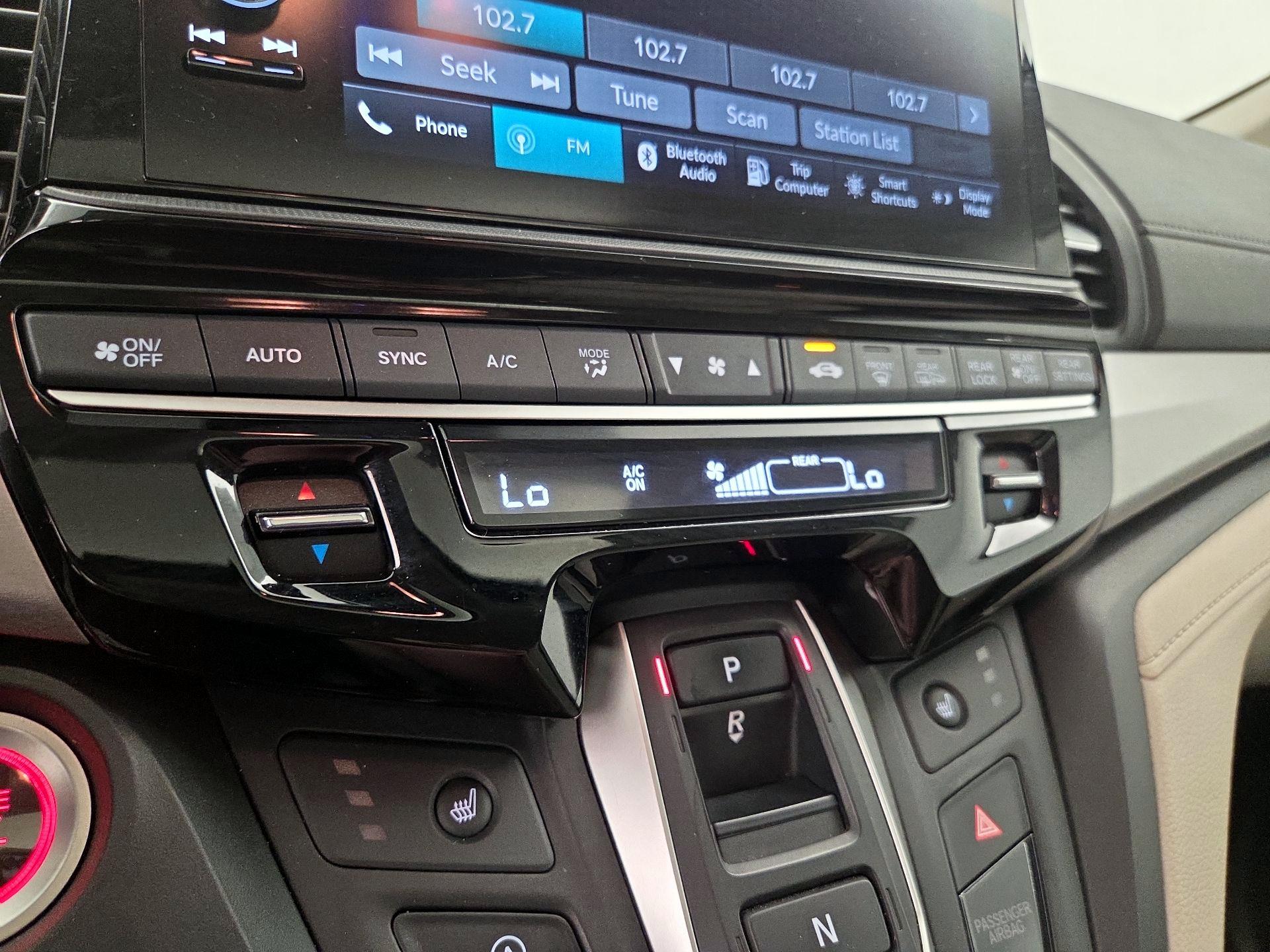 Thumbnail: 2025 Honda Odyssey - 16