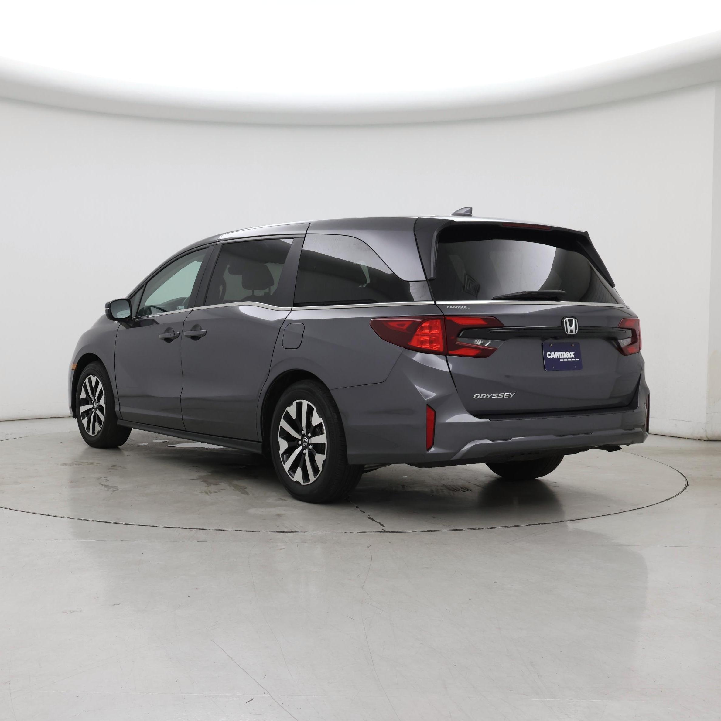 Thumbnail: 2025 Honda Odyssey - 2