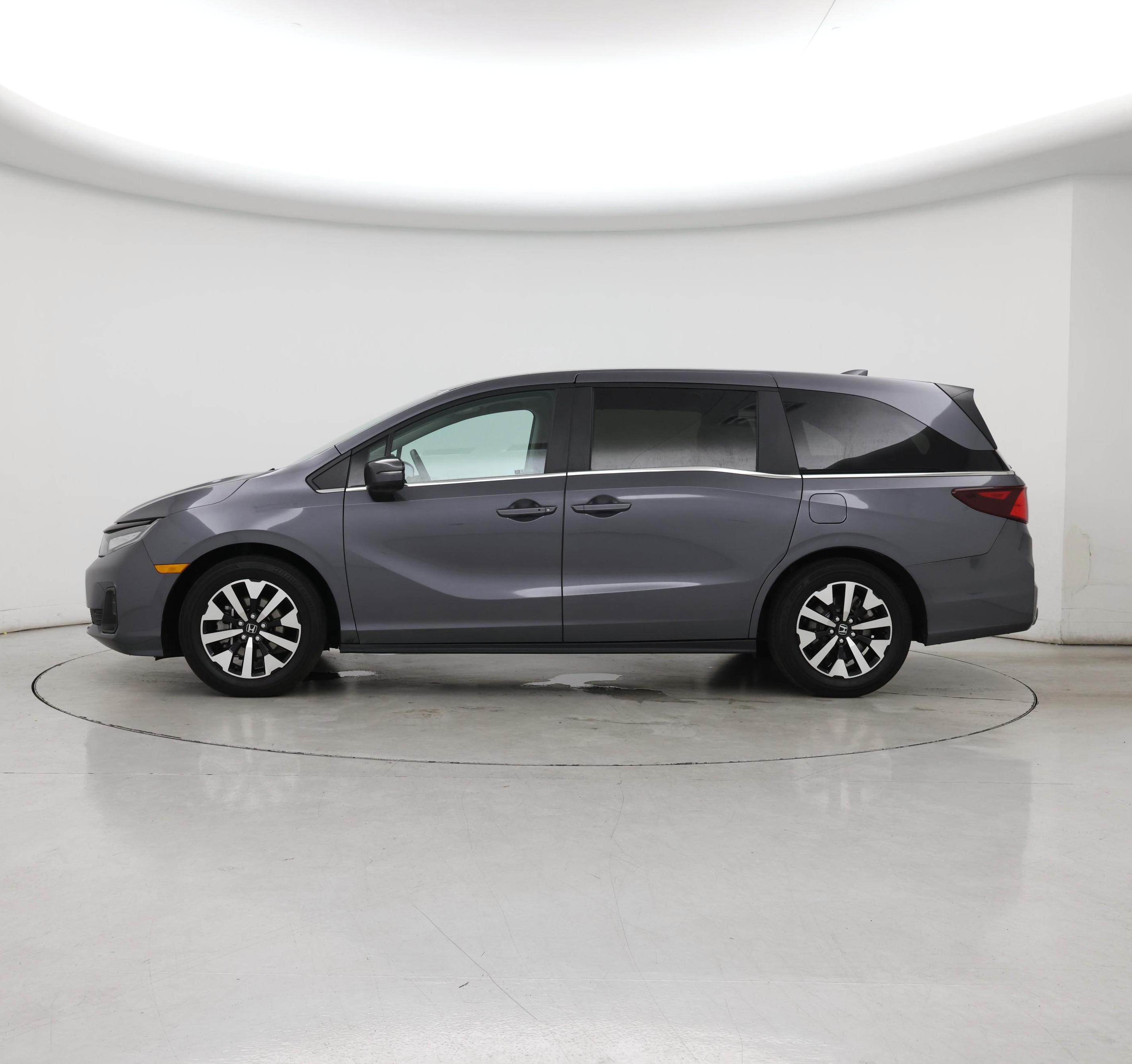 Thumbnail: 2025 Honda Odyssey - 3