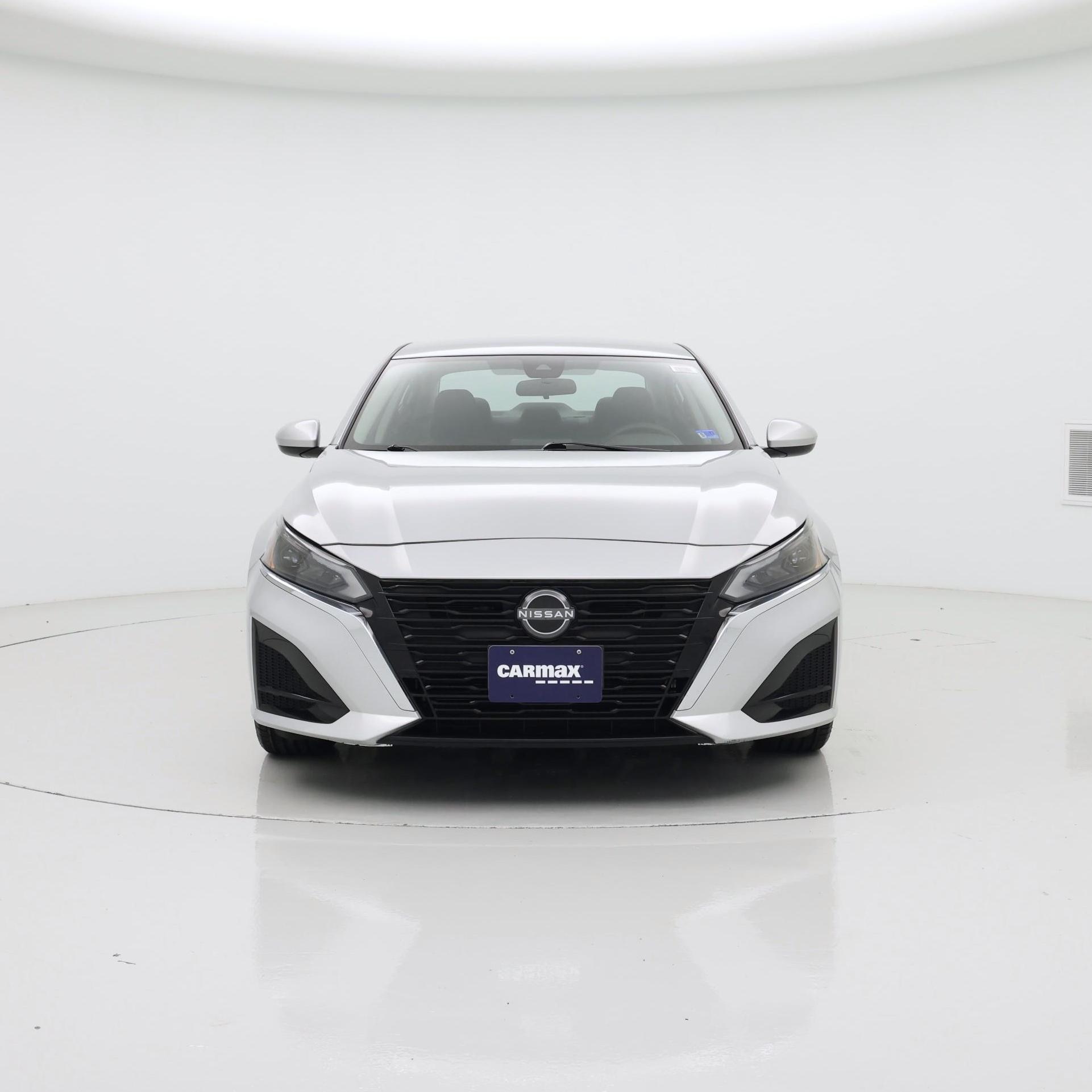 Thumbnail: 2023 Nissan Altima - 5