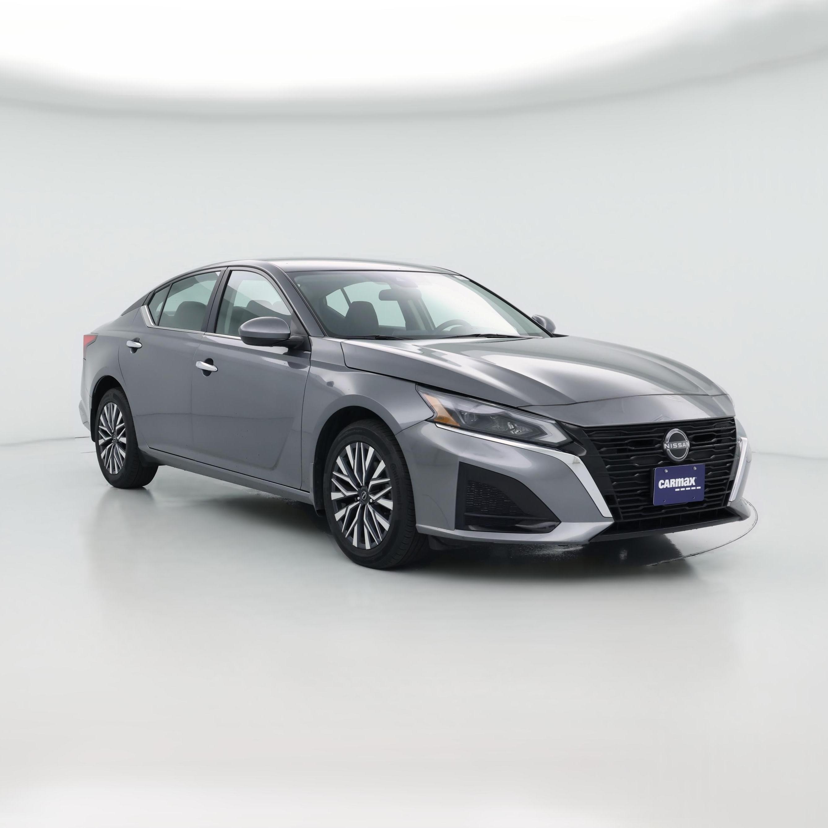 Thumbnail: 2023 Nissan Altima - 1