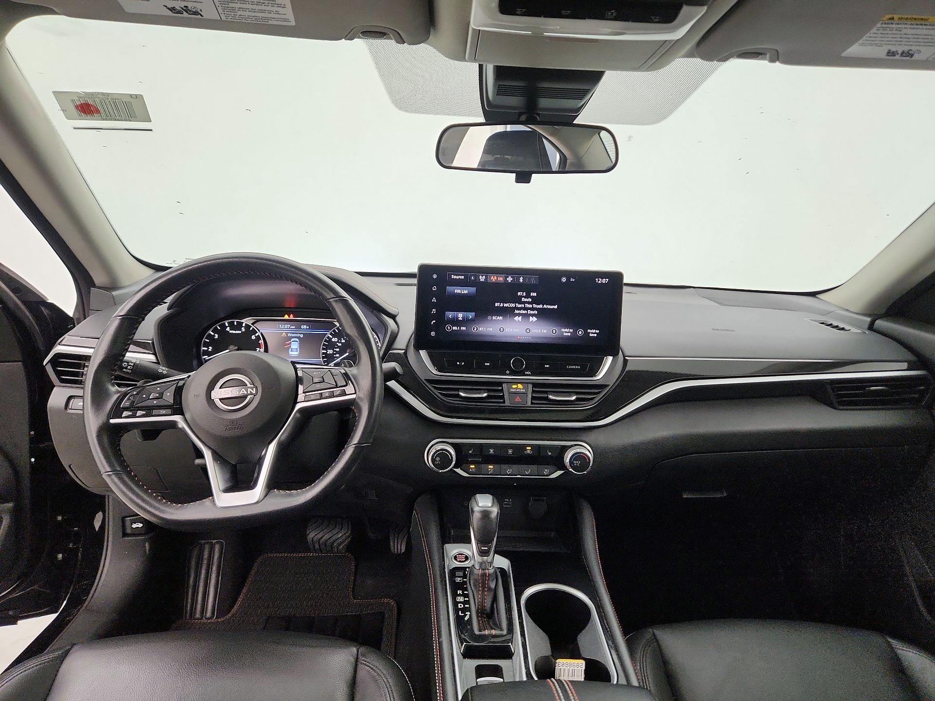 Thumbnail: 2023 Nissan Altima - 9