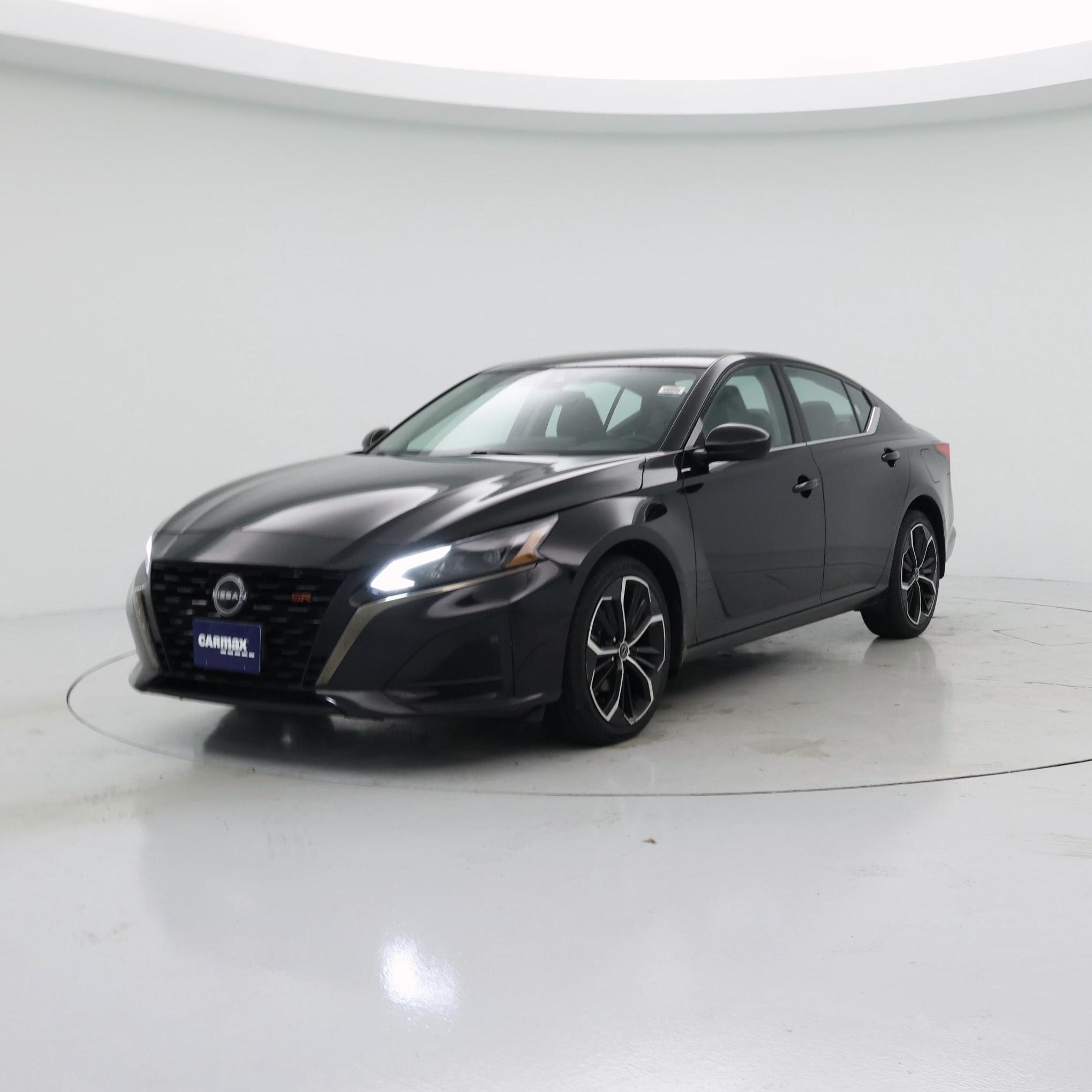Thumbnail: 2023 Nissan Altima - 4