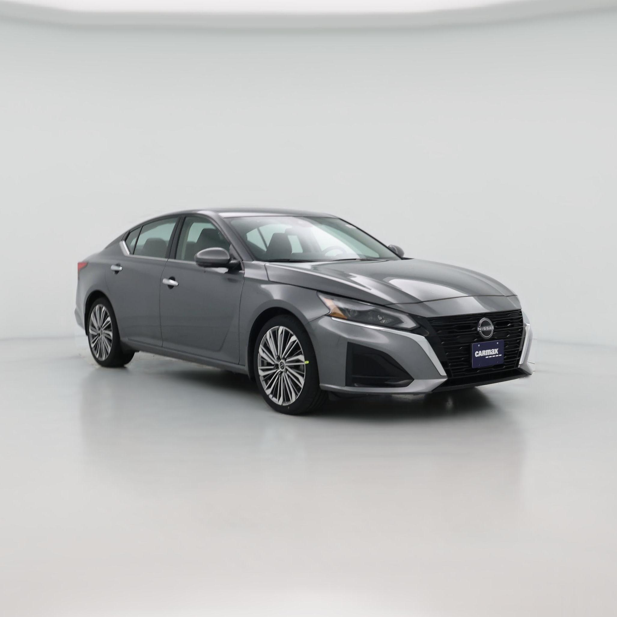 Thumbnail: 2024 Nissan Altima - 1