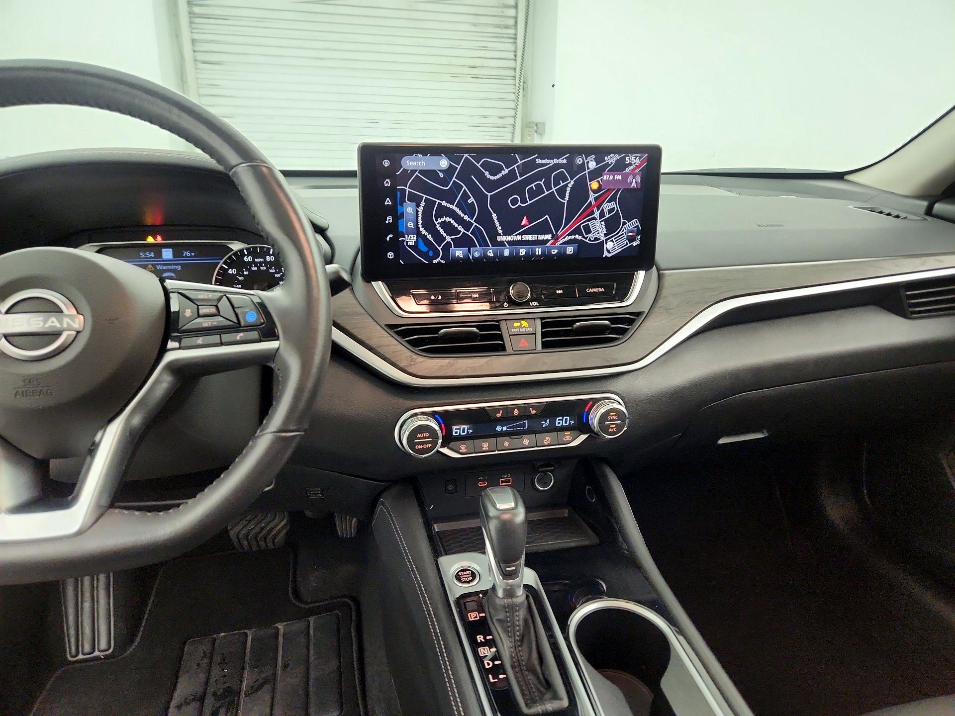 Thumbnail: 2024 Nissan Altima - 9