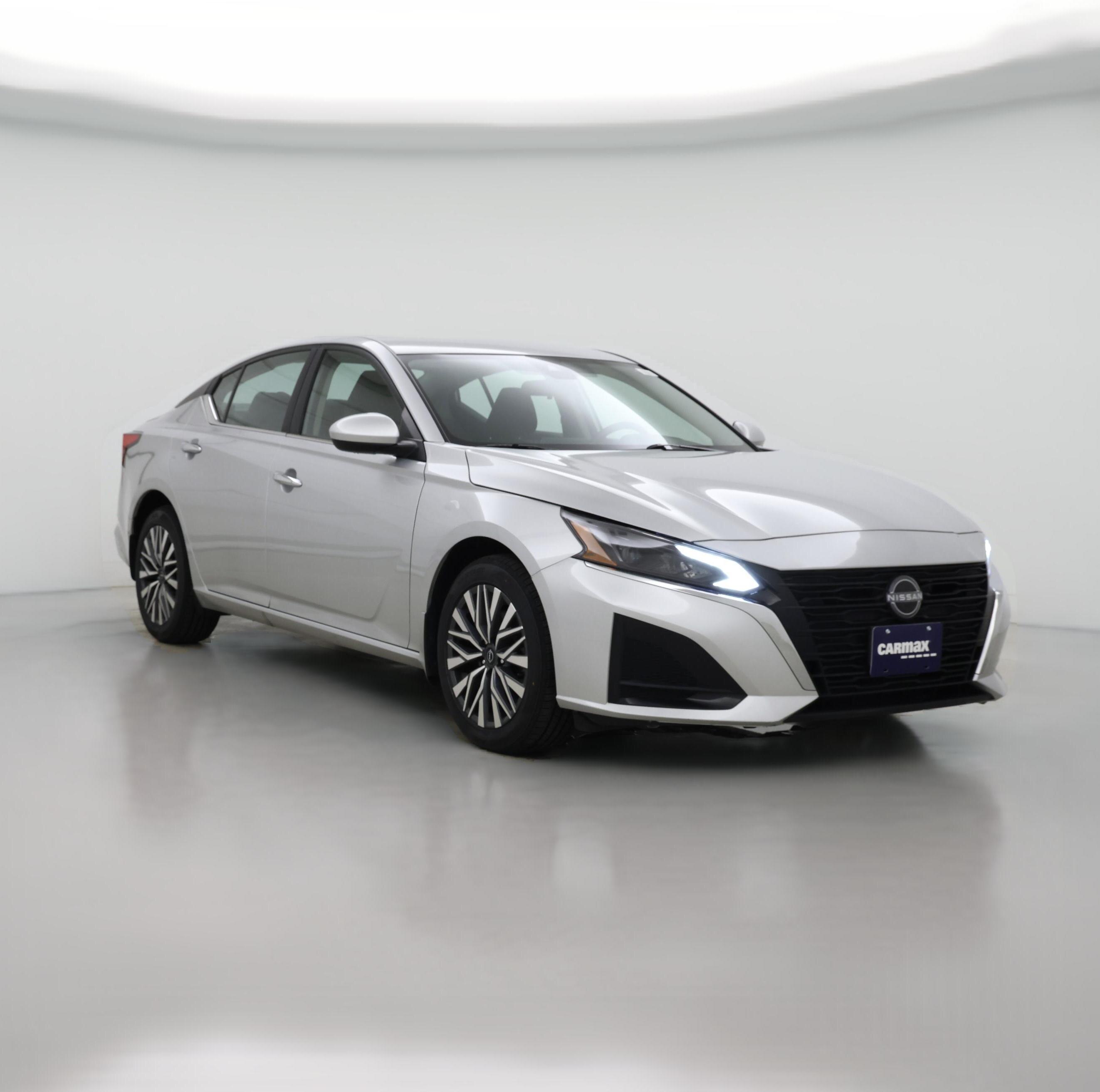 Thumbnail: 2023 Nissan Altima - 1