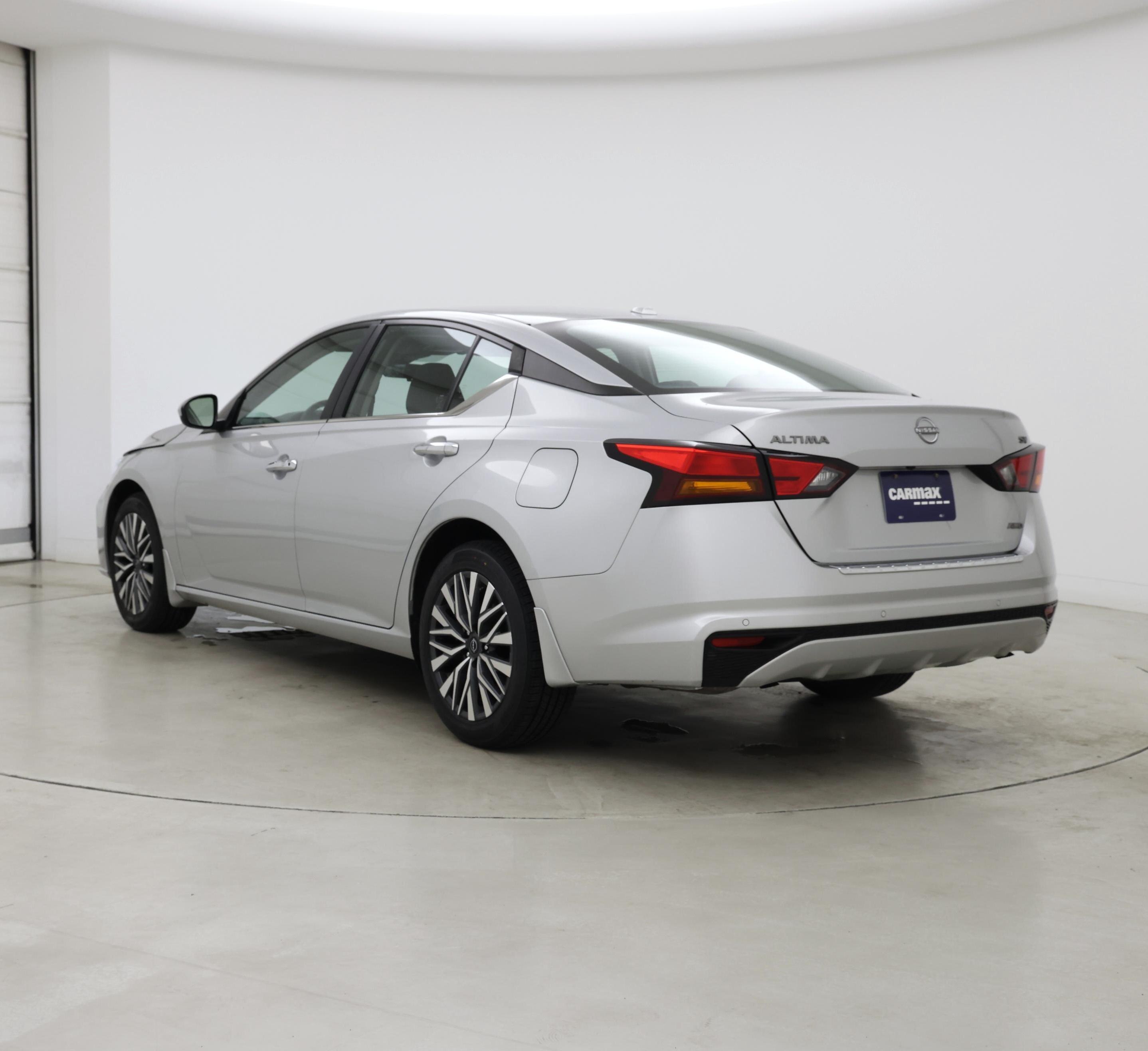 Thumbnail: 2023 Nissan Altima - 2