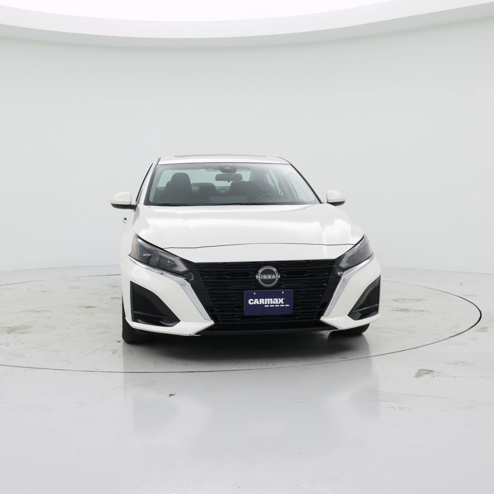 Thumbnail: 2023 Nissan Altima - 5
