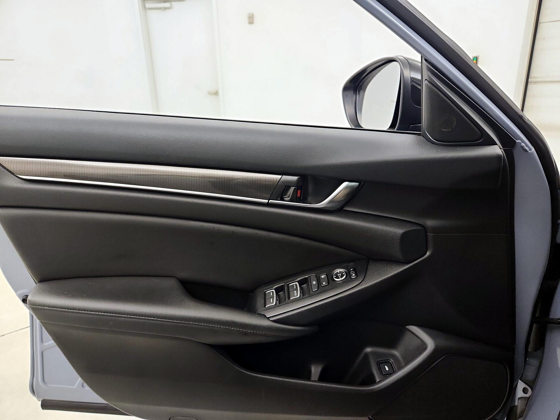 Thumbnail: 2021 Honda Accord - 12