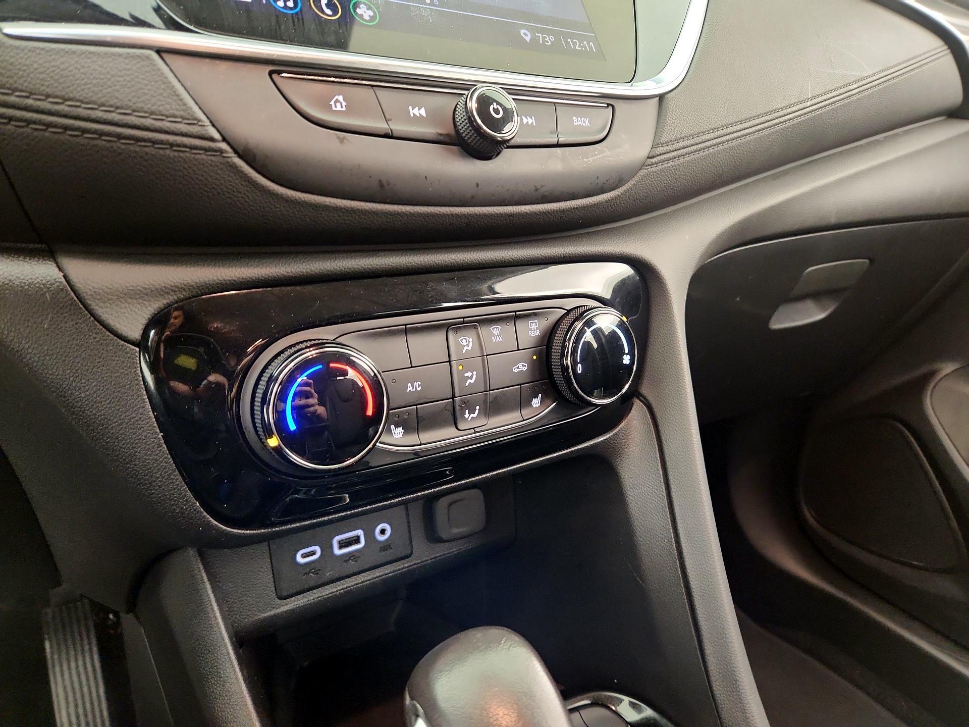 Thumbnail: 2022 Buick Encore GX - 16