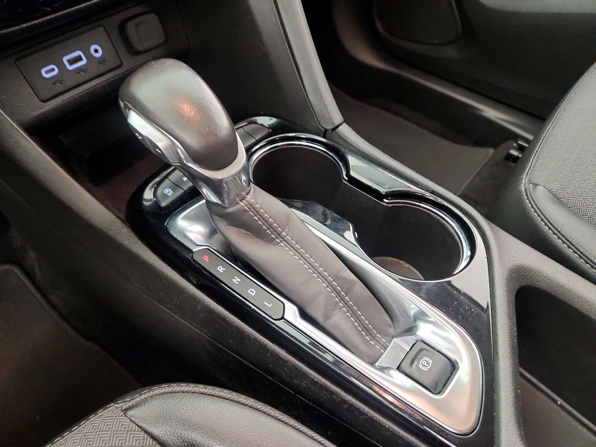 Thumbnail: 2022 Buick Encore GX - 17