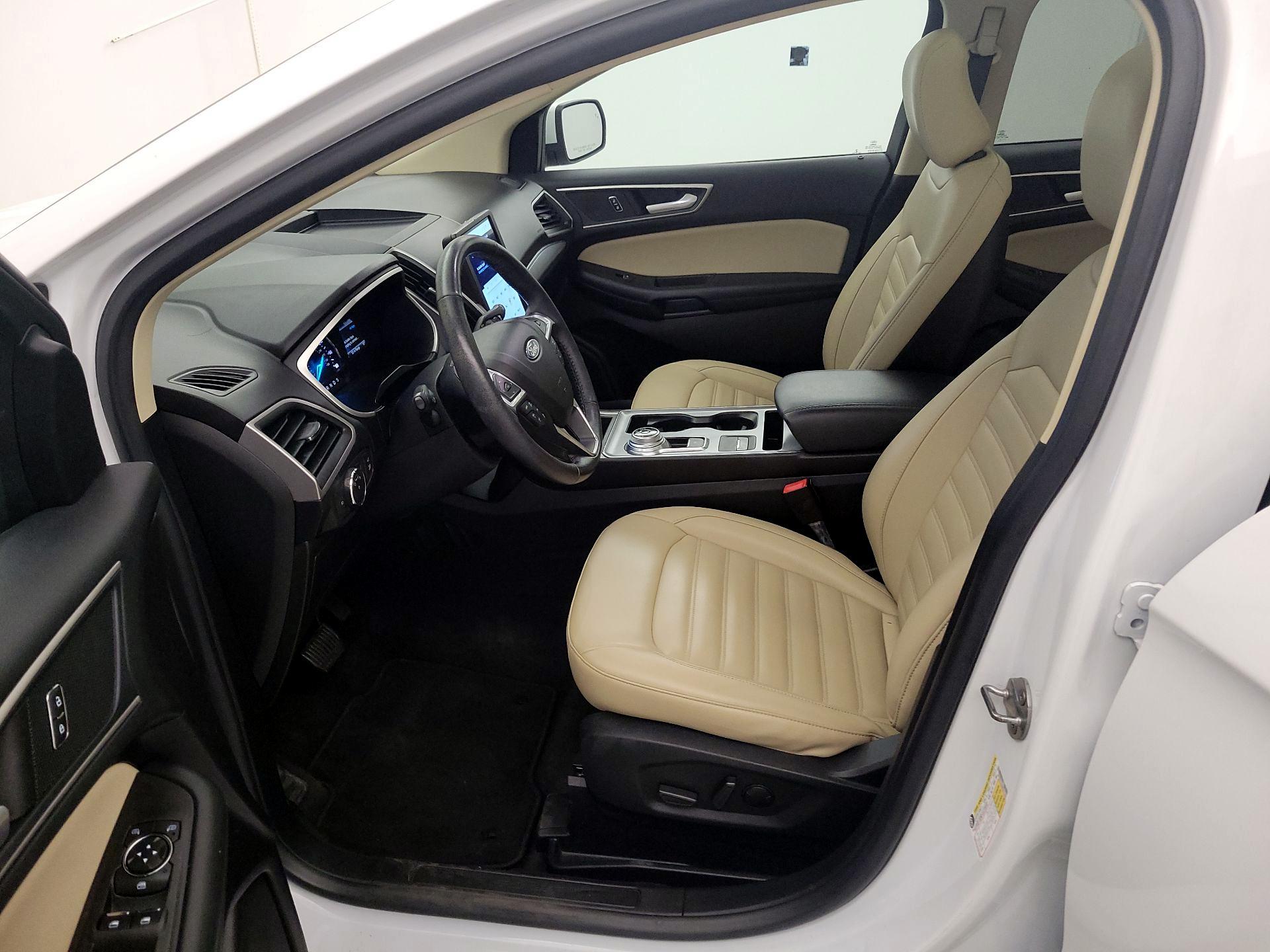 Thumbnail: 2021 Ford Edge - 11