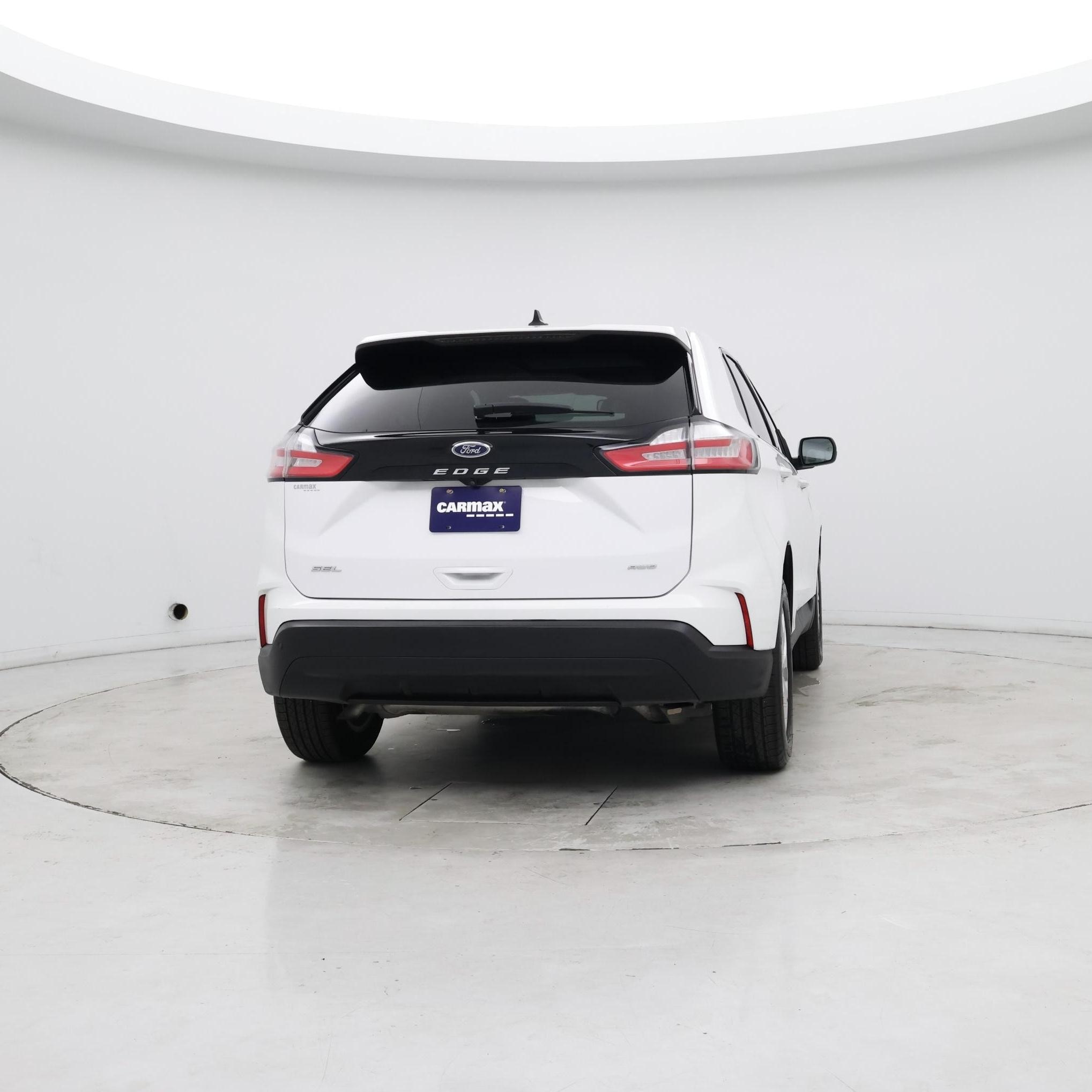 Thumbnail: 2021 Ford Edge - 8