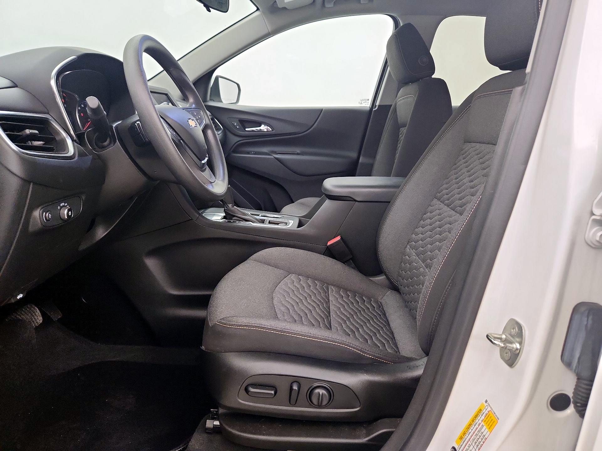 Thumbnail: 2021 Chevrolet Equinox - 11