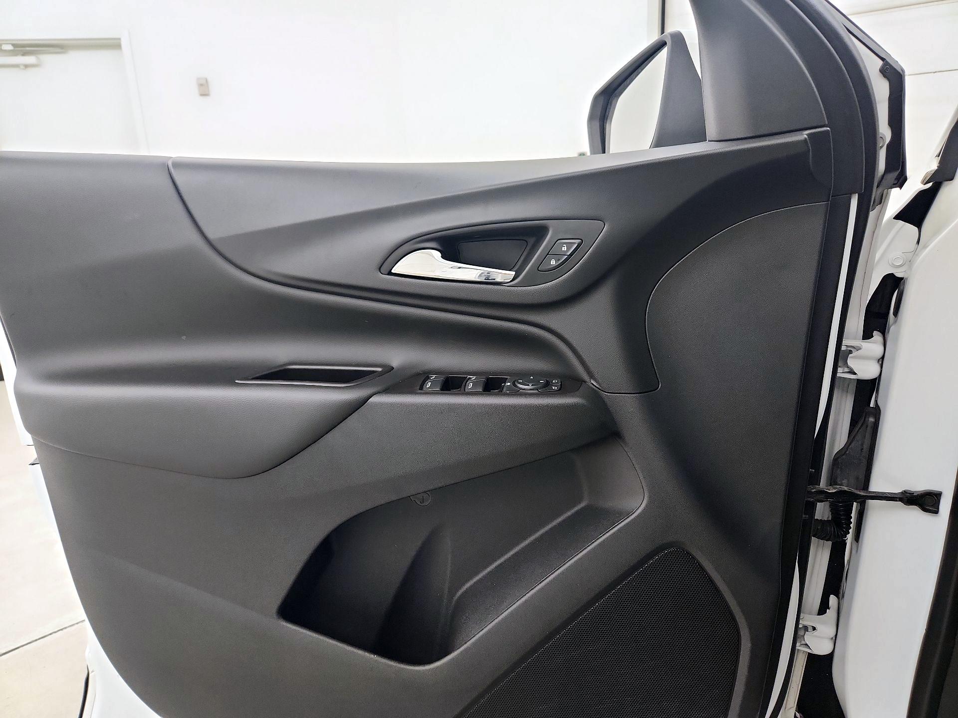 Thumbnail: 2021 Chevrolet Equinox - 12