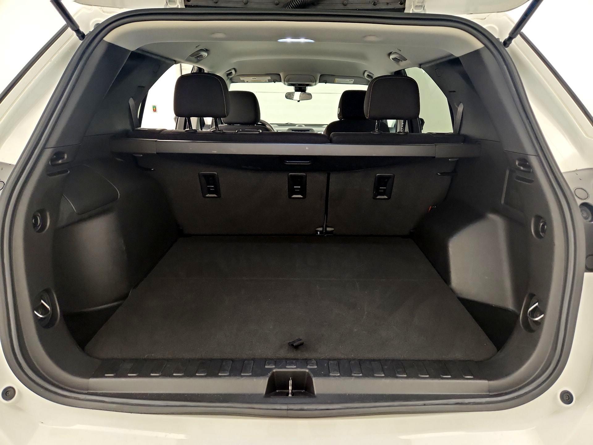 Thumbnail: 2021 Chevrolet Equinox - 20