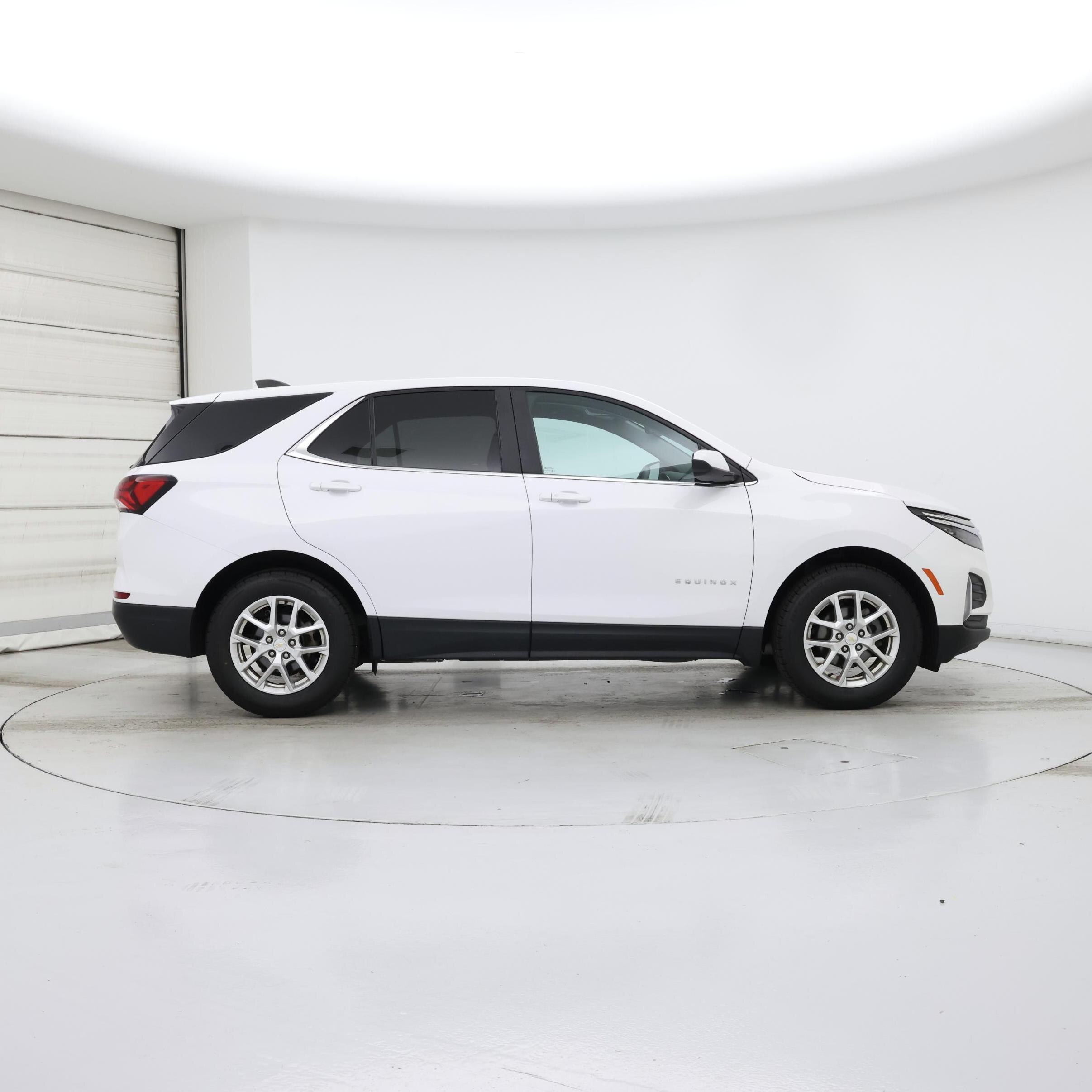 Thumbnail: 2022 Chevrolet Equinox - 7