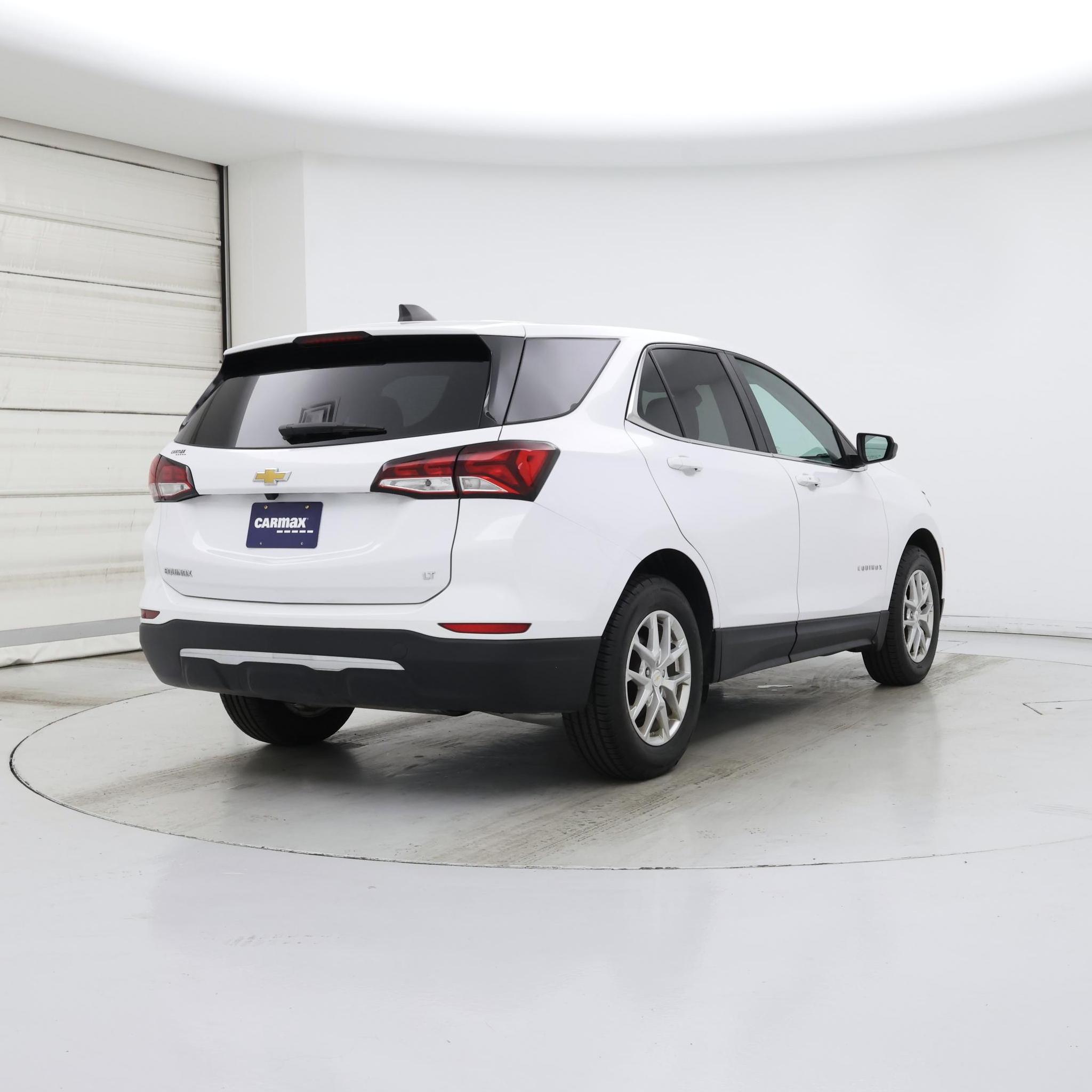 Thumbnail: 2022 Chevrolet Equinox - 8