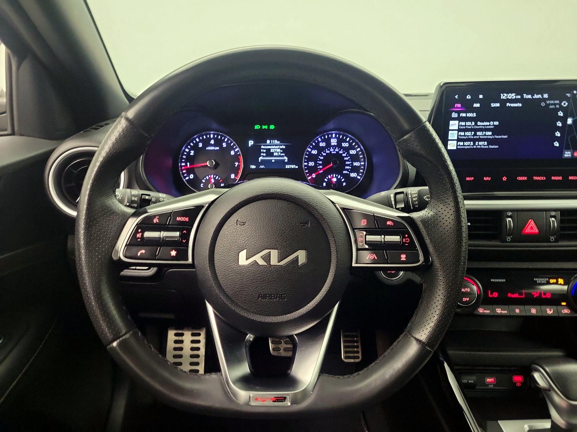 Thumbnail: 2024 Kia Forte - 10