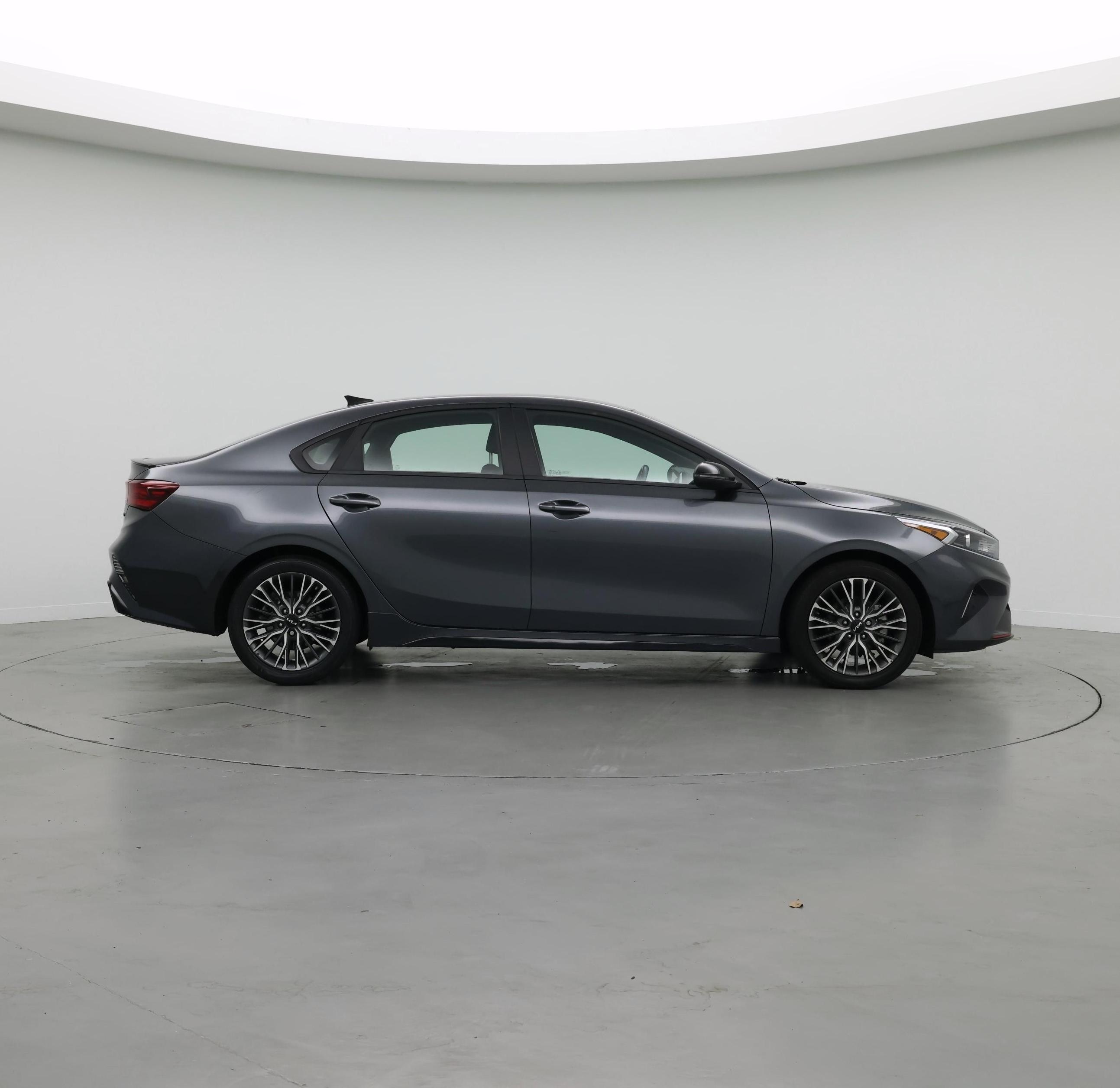 Thumbnail: 2024 Kia Forte - 7