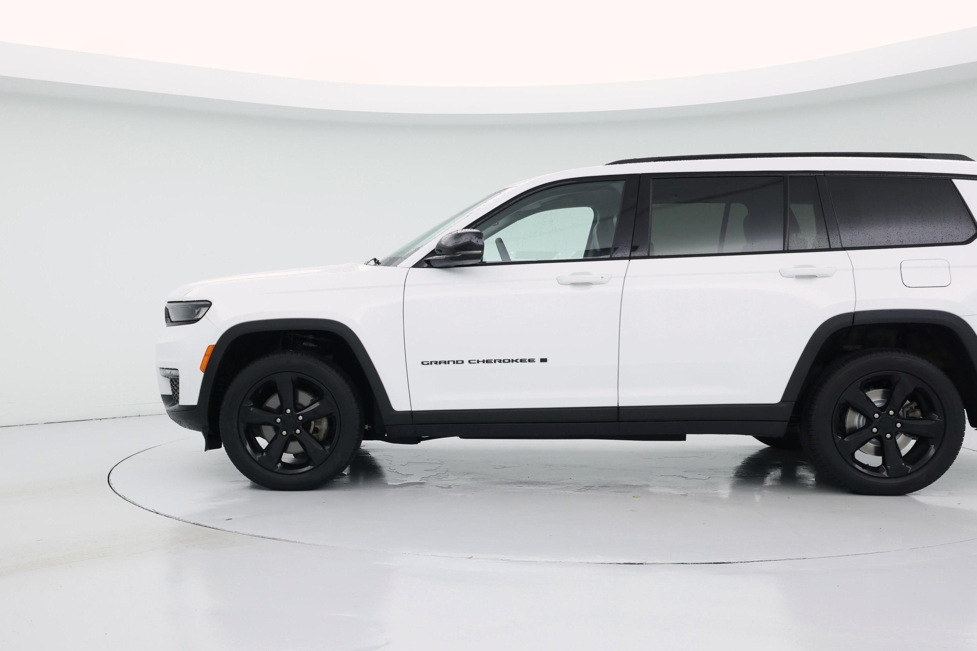 Thumbnail: 2023 Jeep Grand Cherokee L - 3