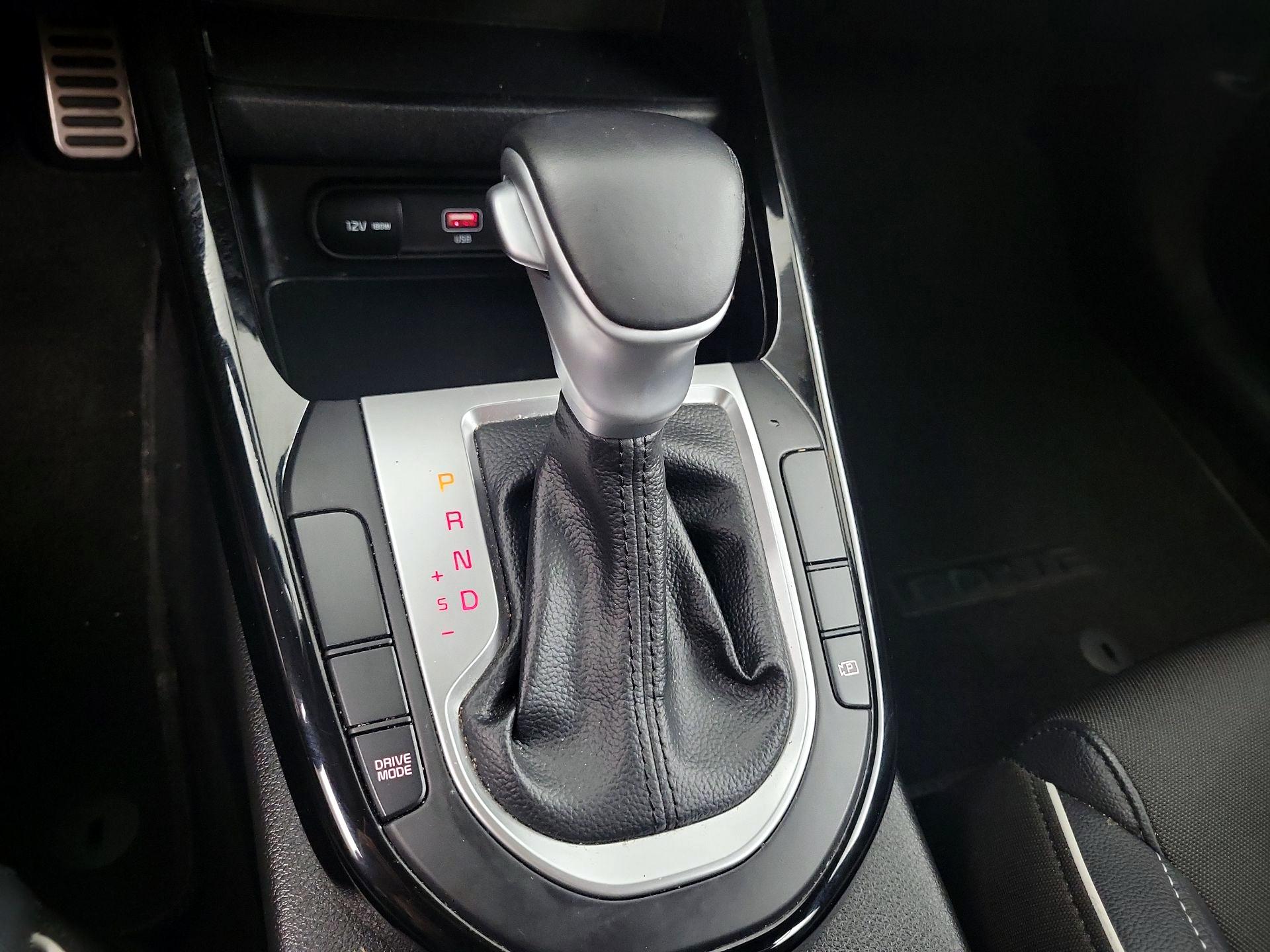 Thumbnail: 2023 Kia Forte - 15