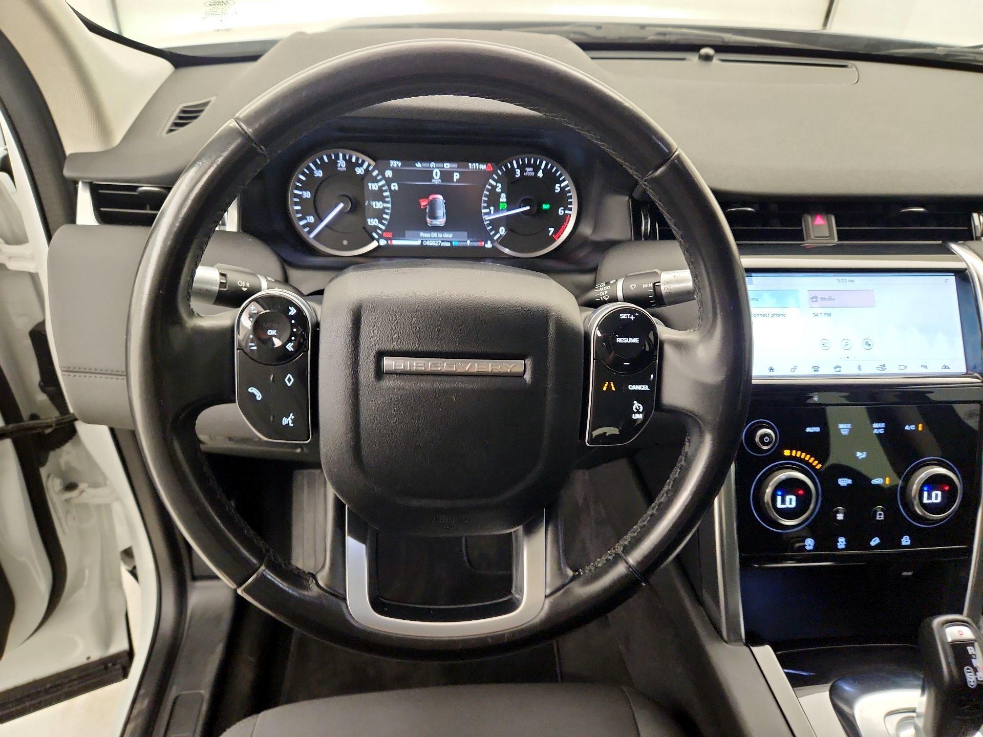 Thumbnail: 2020 Land Rover Discovery Sport - 10