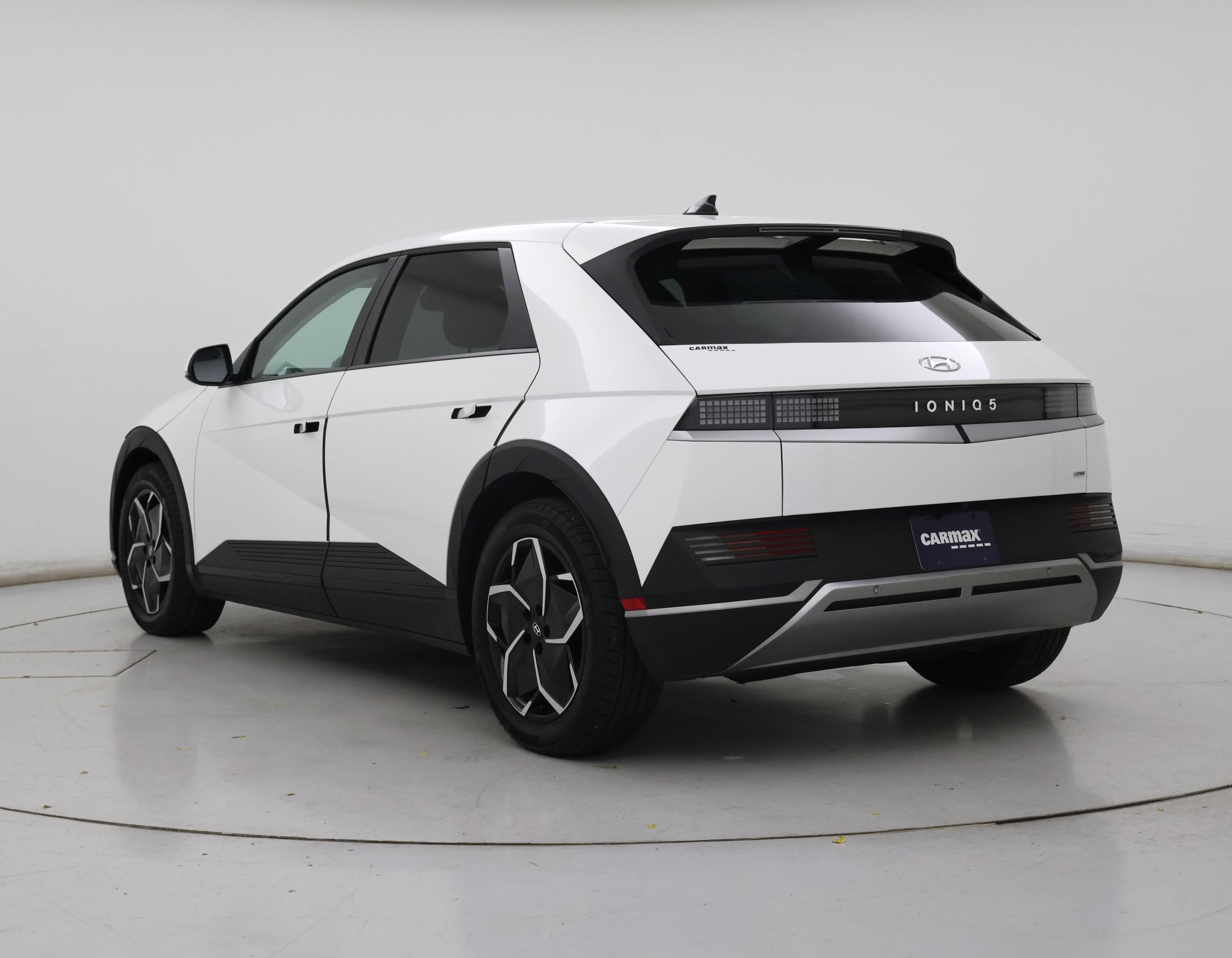 Thumbnail: 2024 Hyundai Ioniq 5 - 2