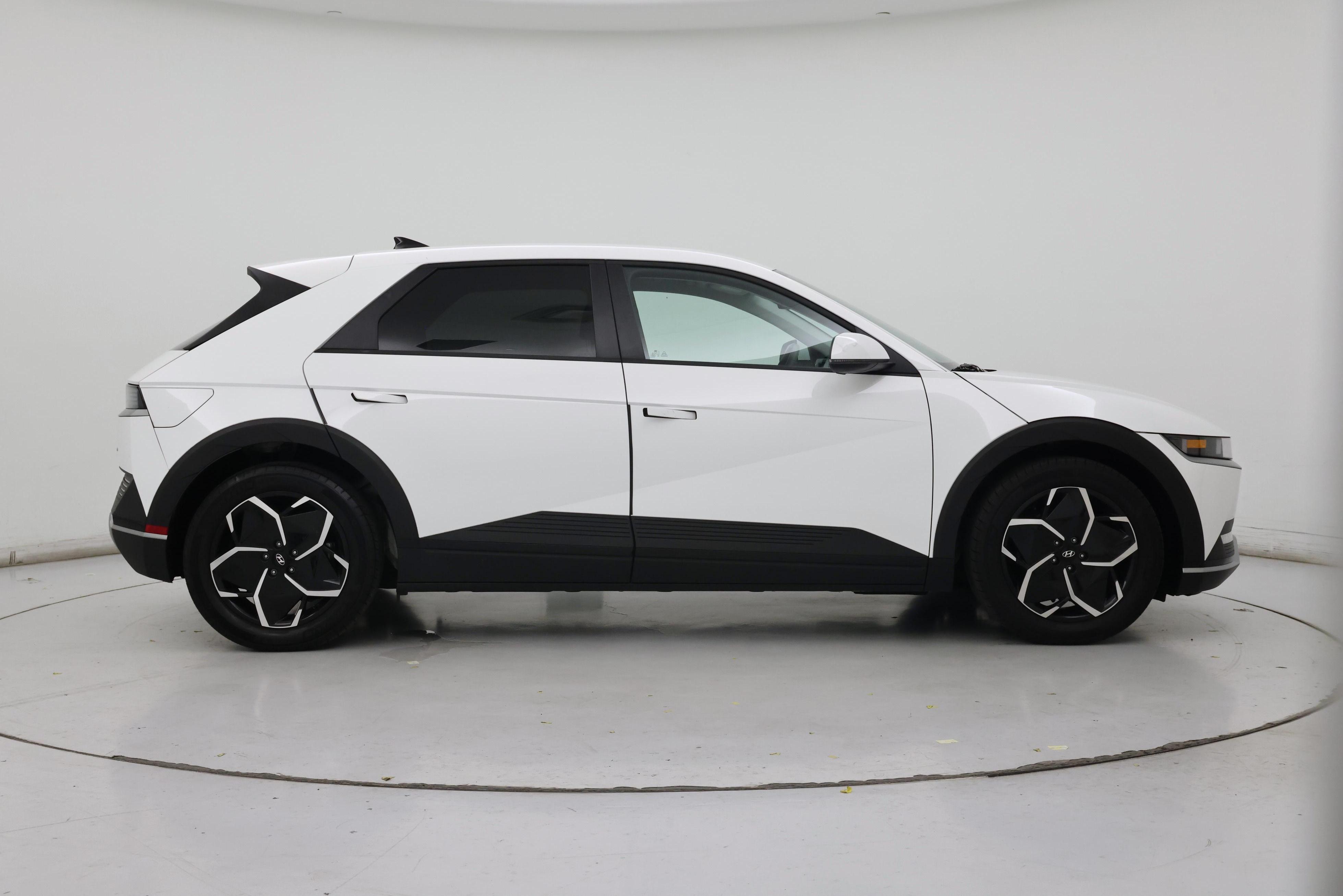 Thumbnail: 2024 Hyundai Ioniq 5 - 7