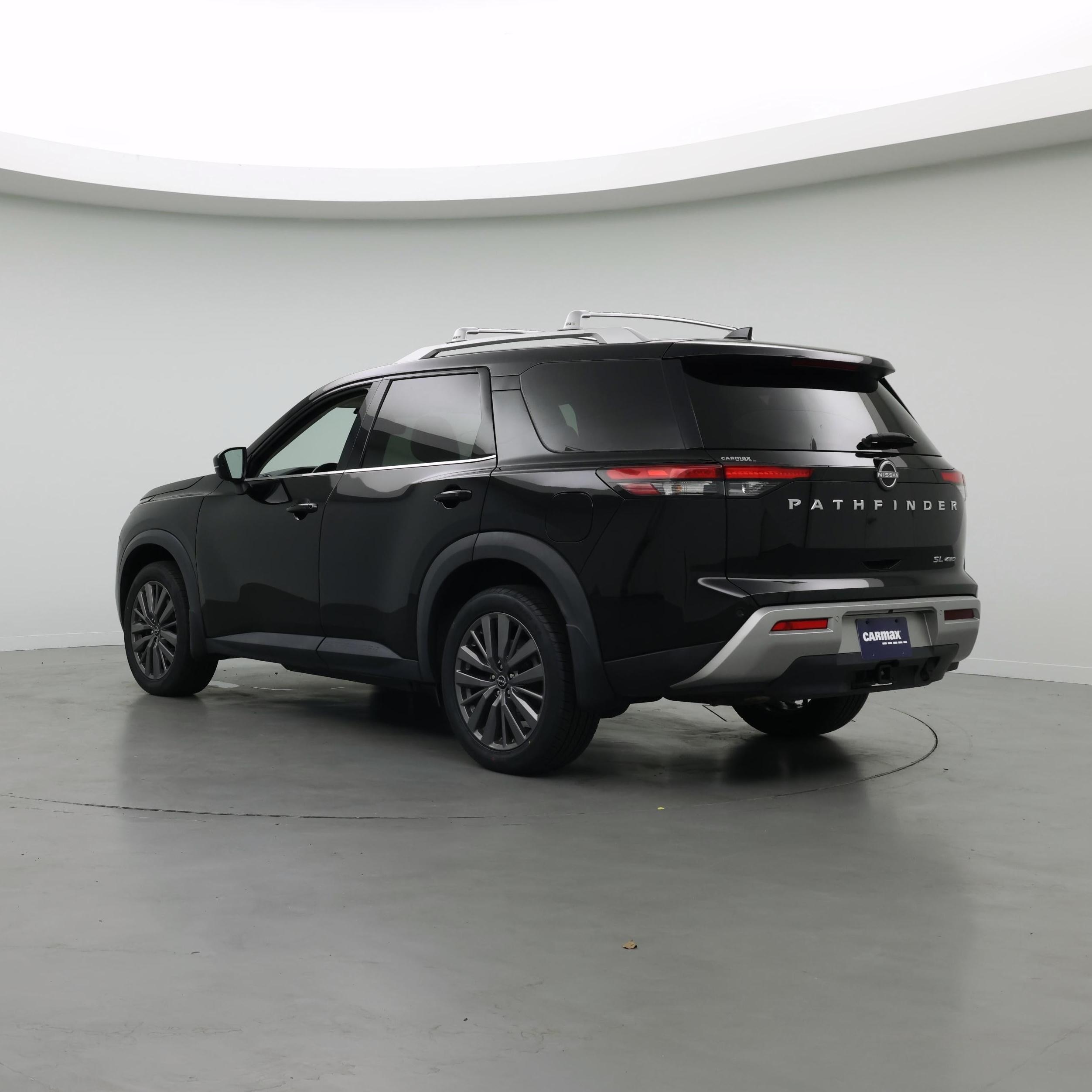 Thumbnail: 2023 Nissan Pathfinder - 2