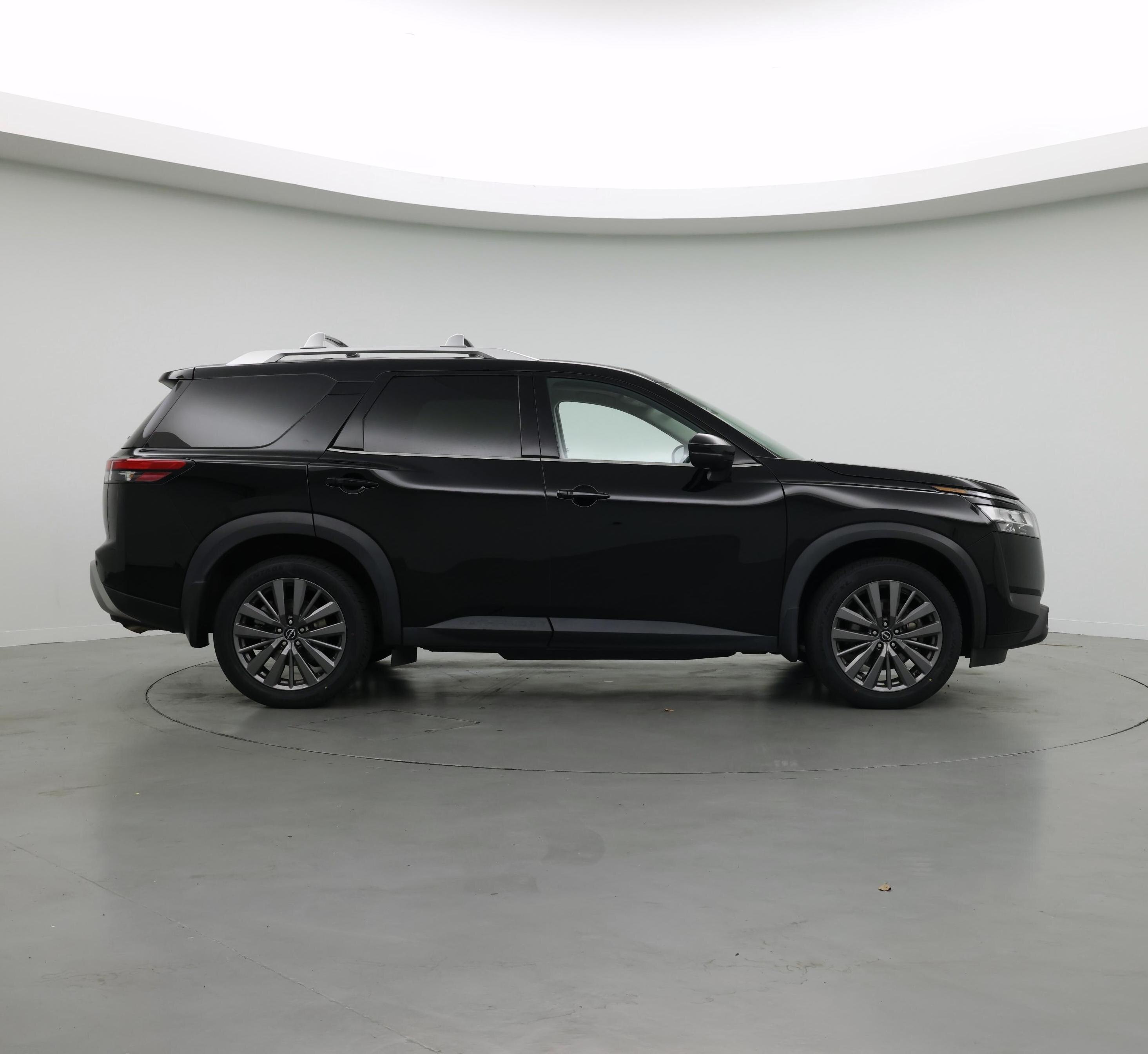 Thumbnail: 2023 Nissan Pathfinder - 7