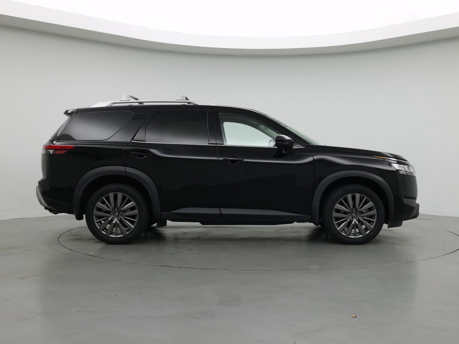 2023 Nissan Pathfinder SL - Photo 8